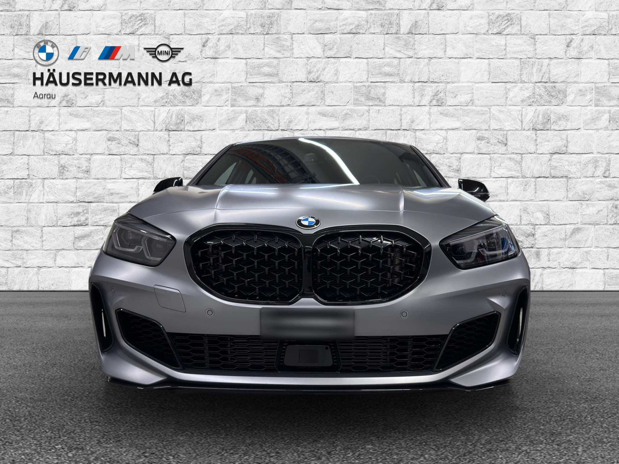 listing desktop thumbnail image 1