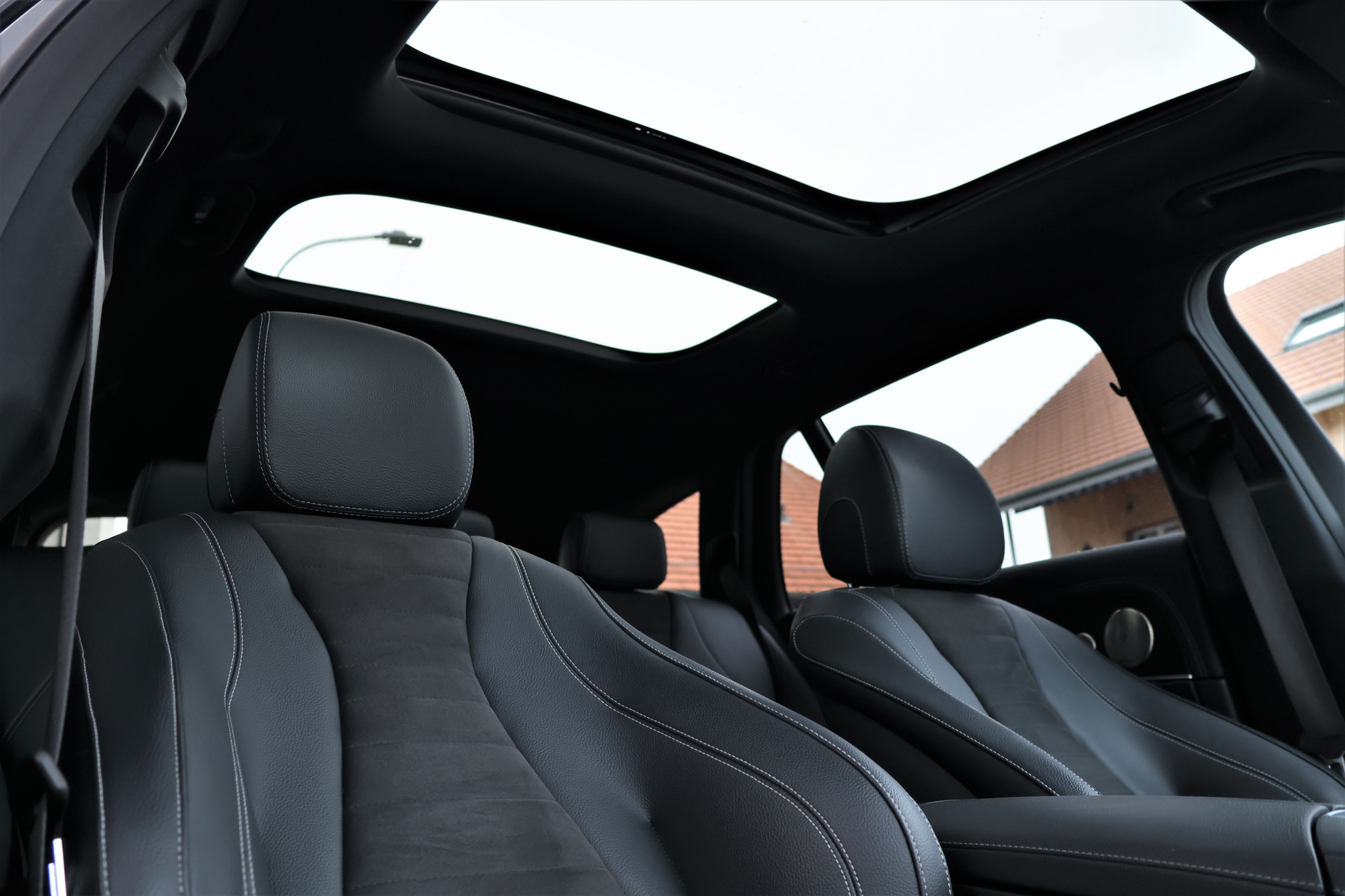 listing desktop thumbnail image 21