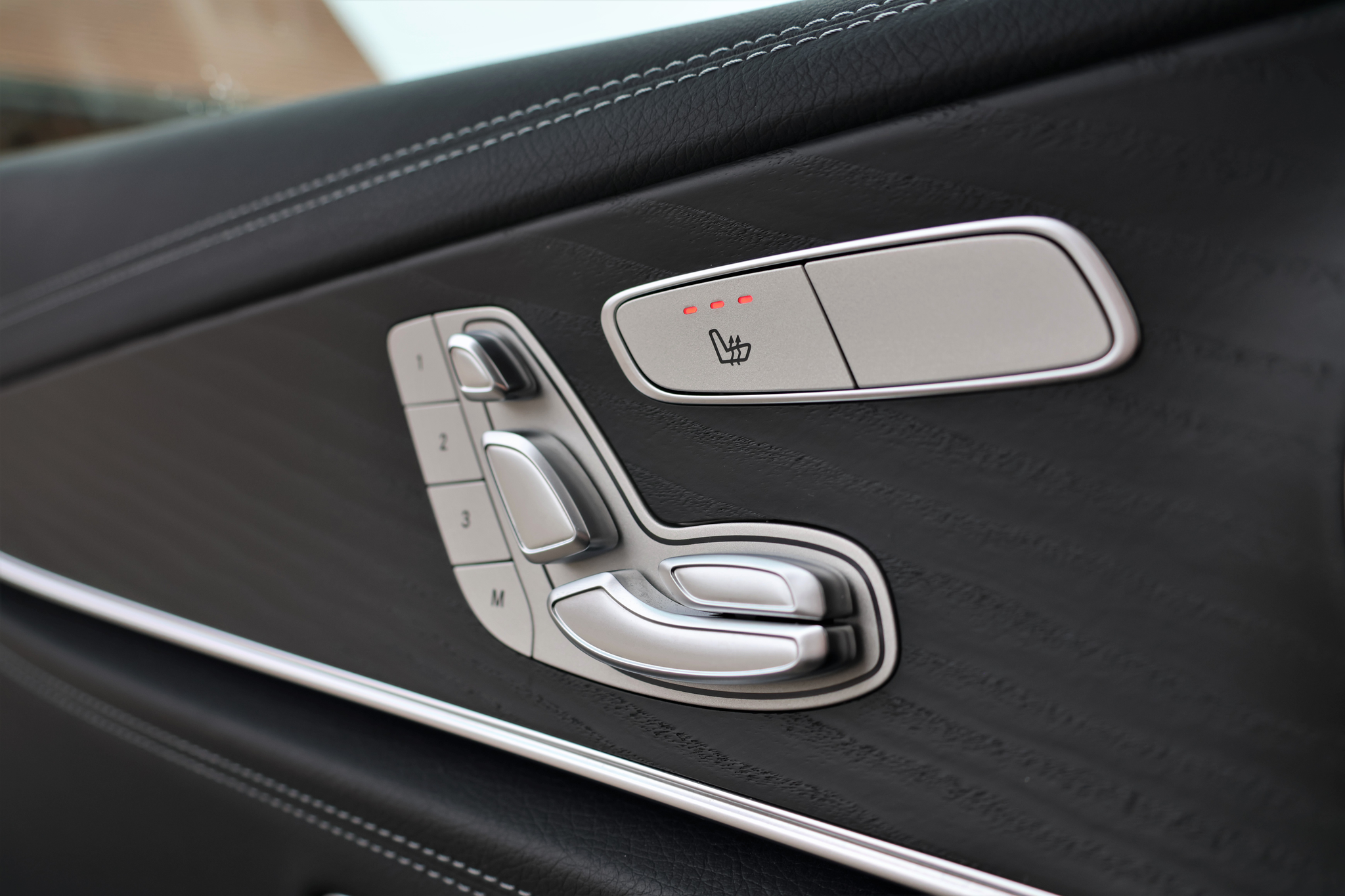 listing desktop thumbnail image 10