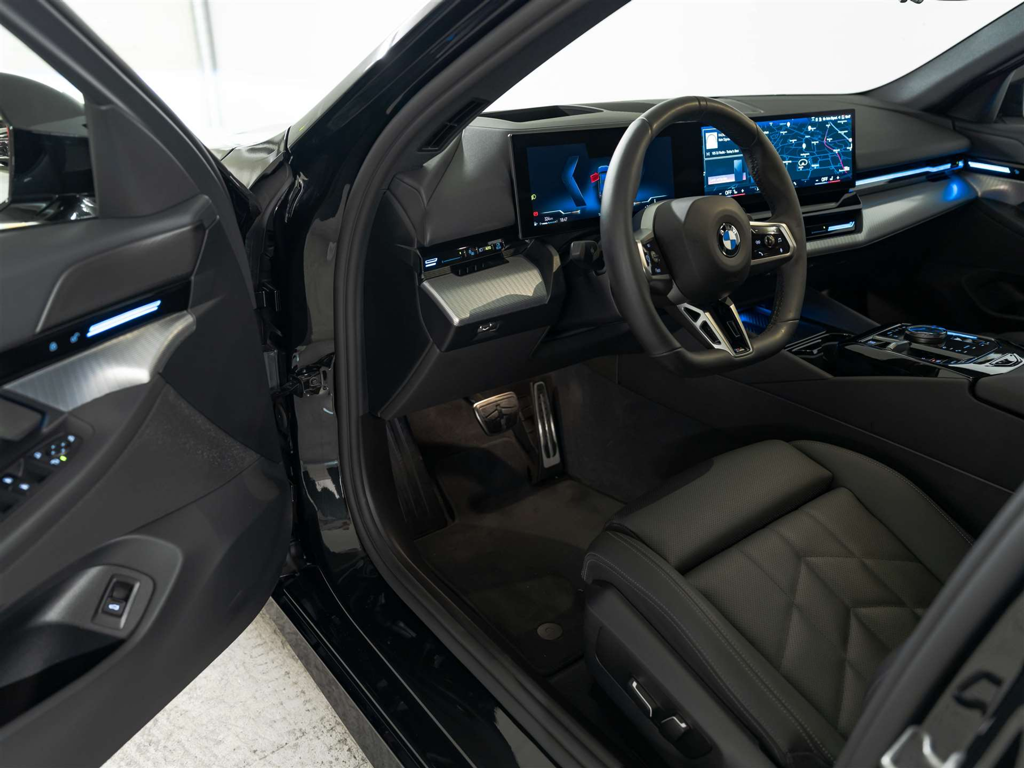 listing desktop thumbnail image 7