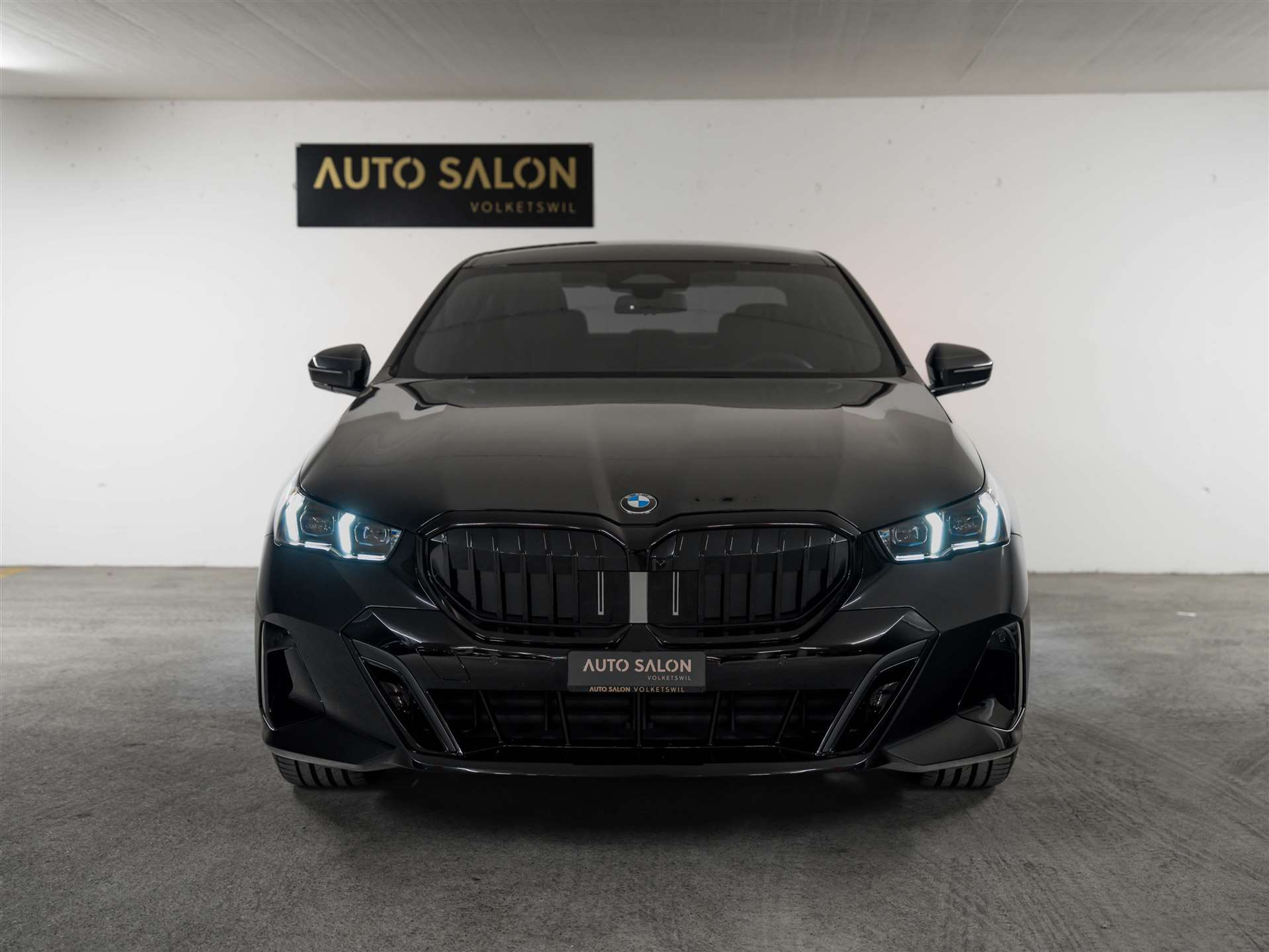 listing desktop thumbnail image 6