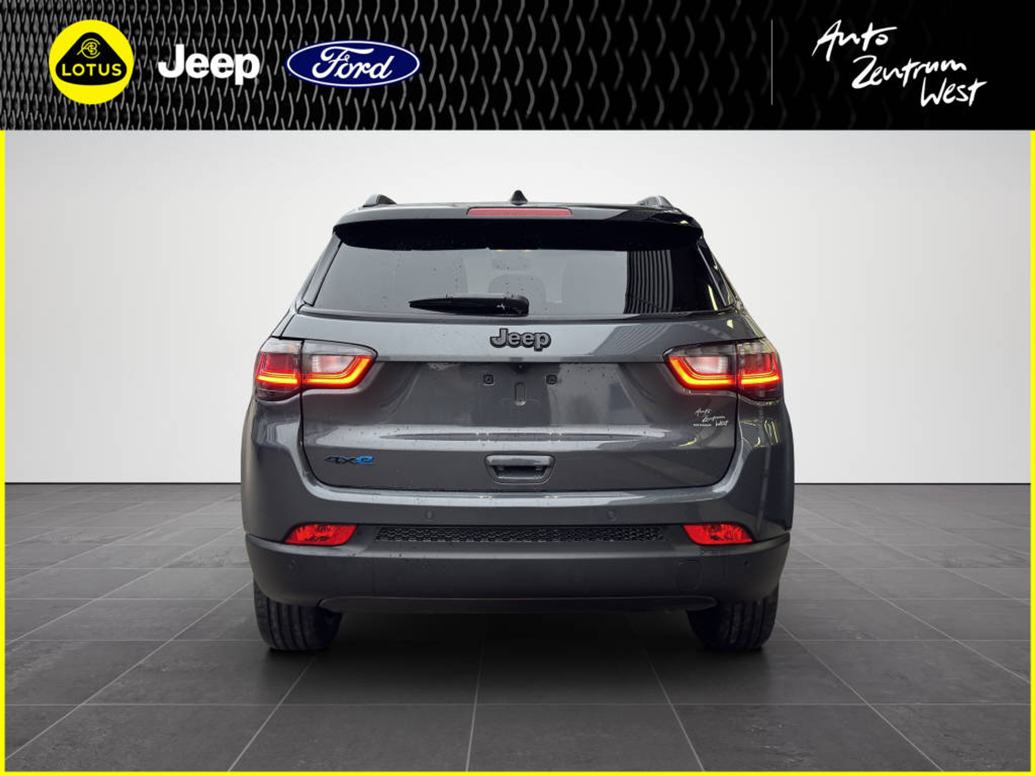 listing desktop thumbnail image 3