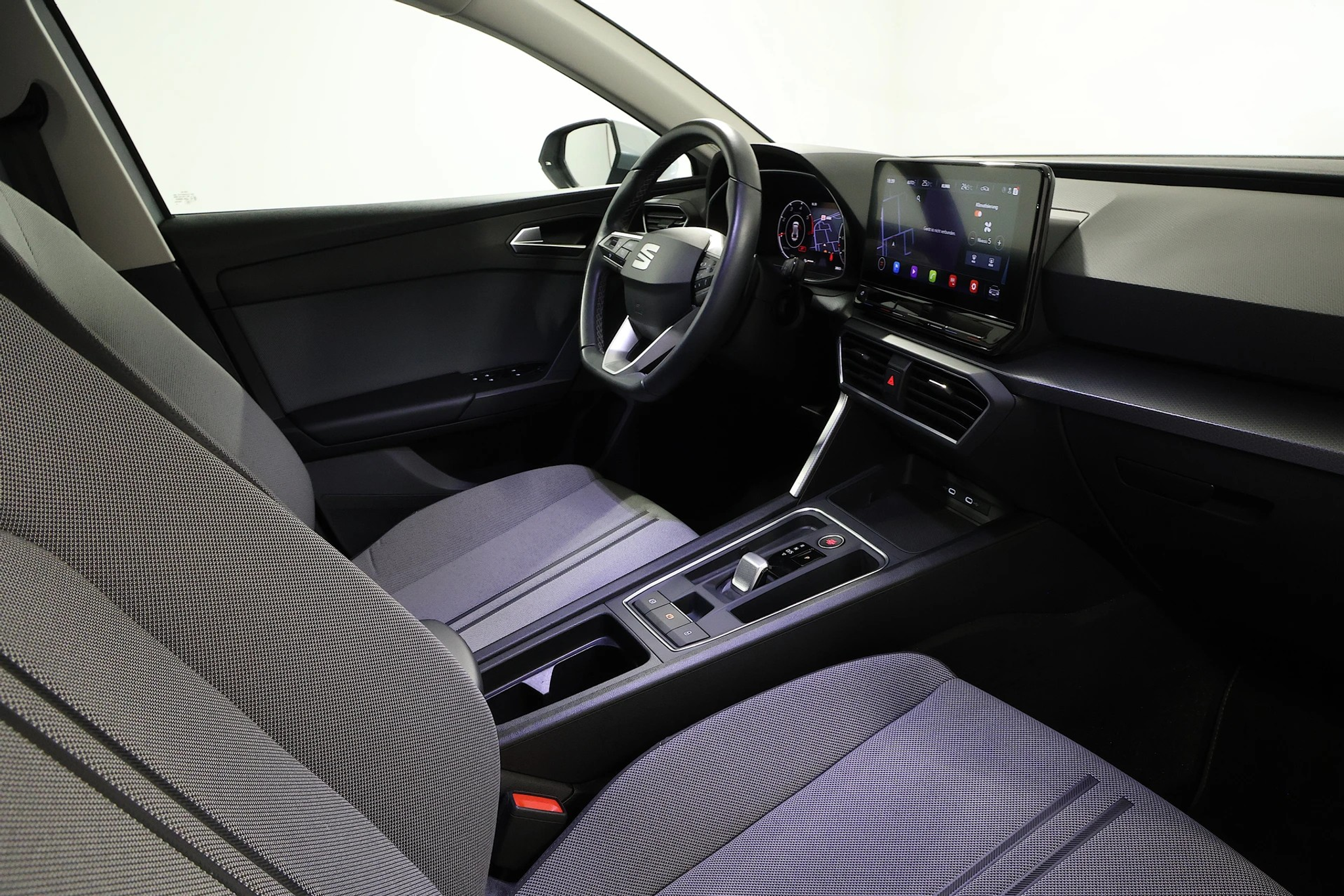 listing desktop thumbnail image 12