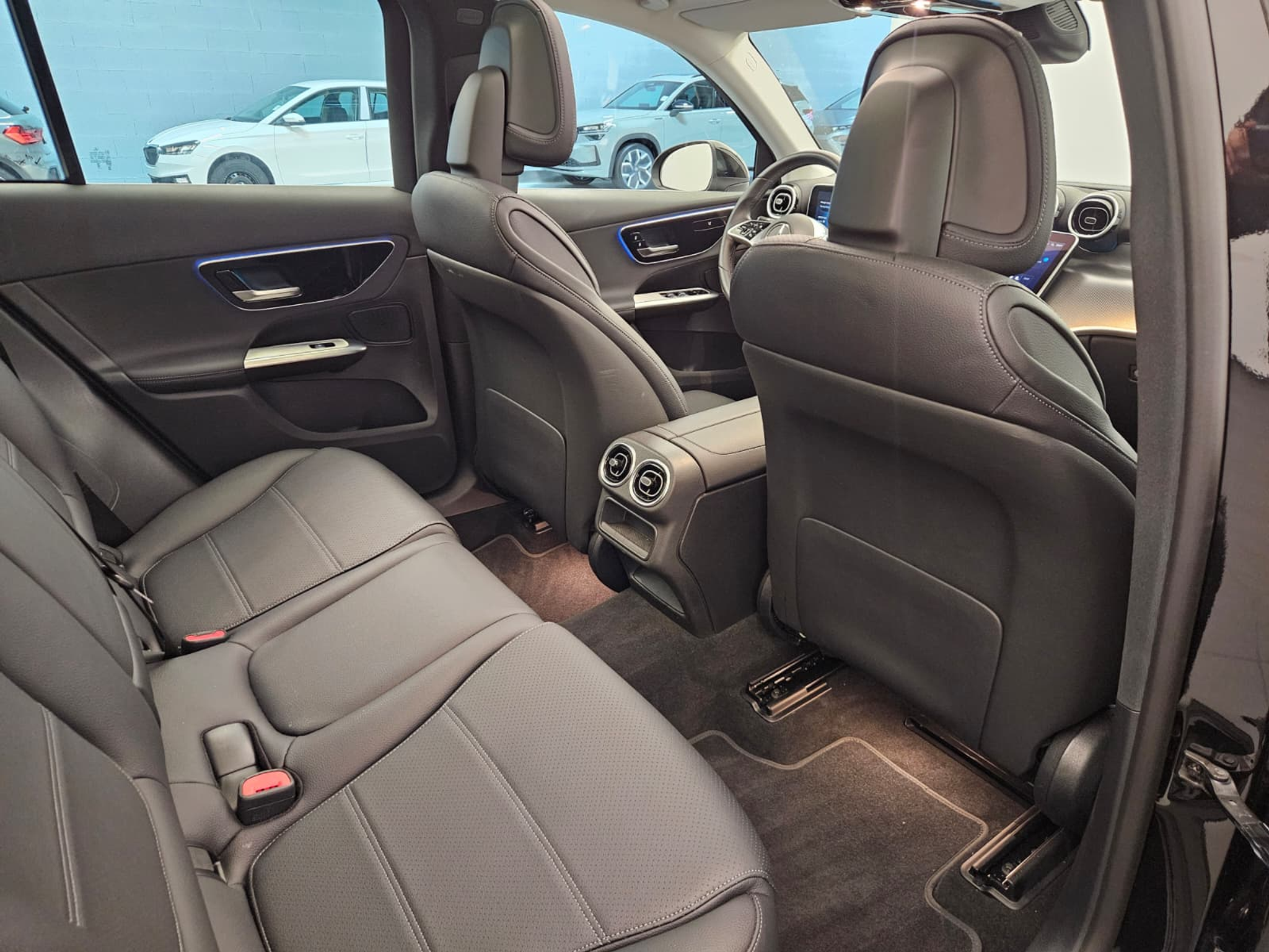 listing desktop thumbnail image 13