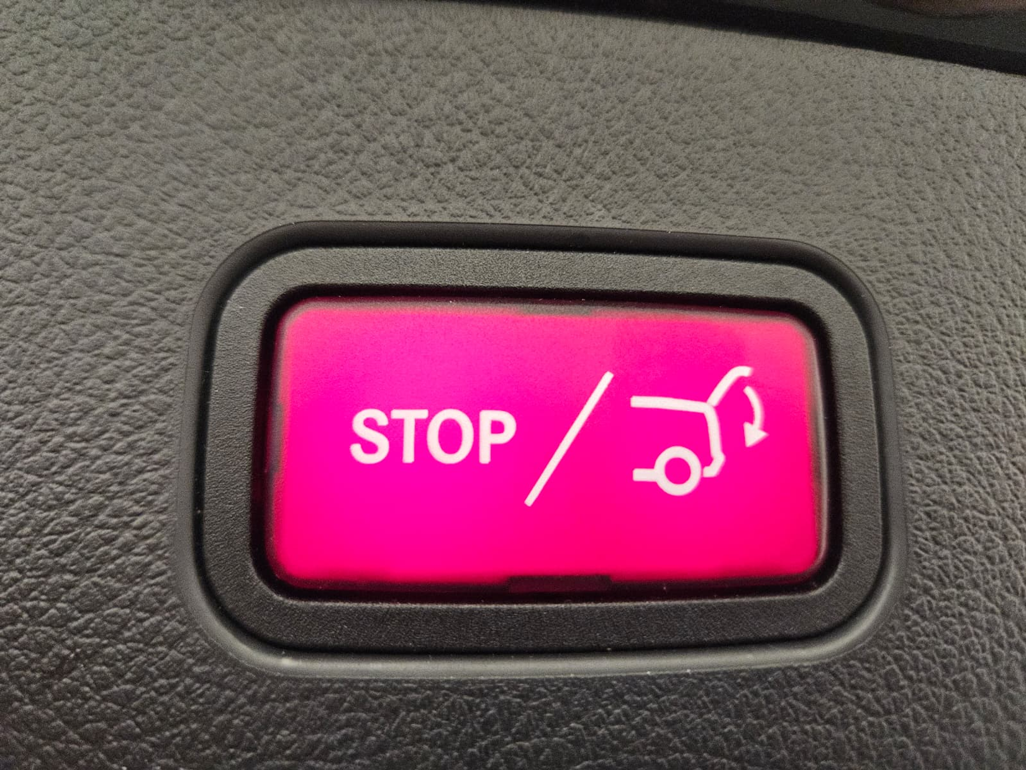 listing desktop thumbnail image 15