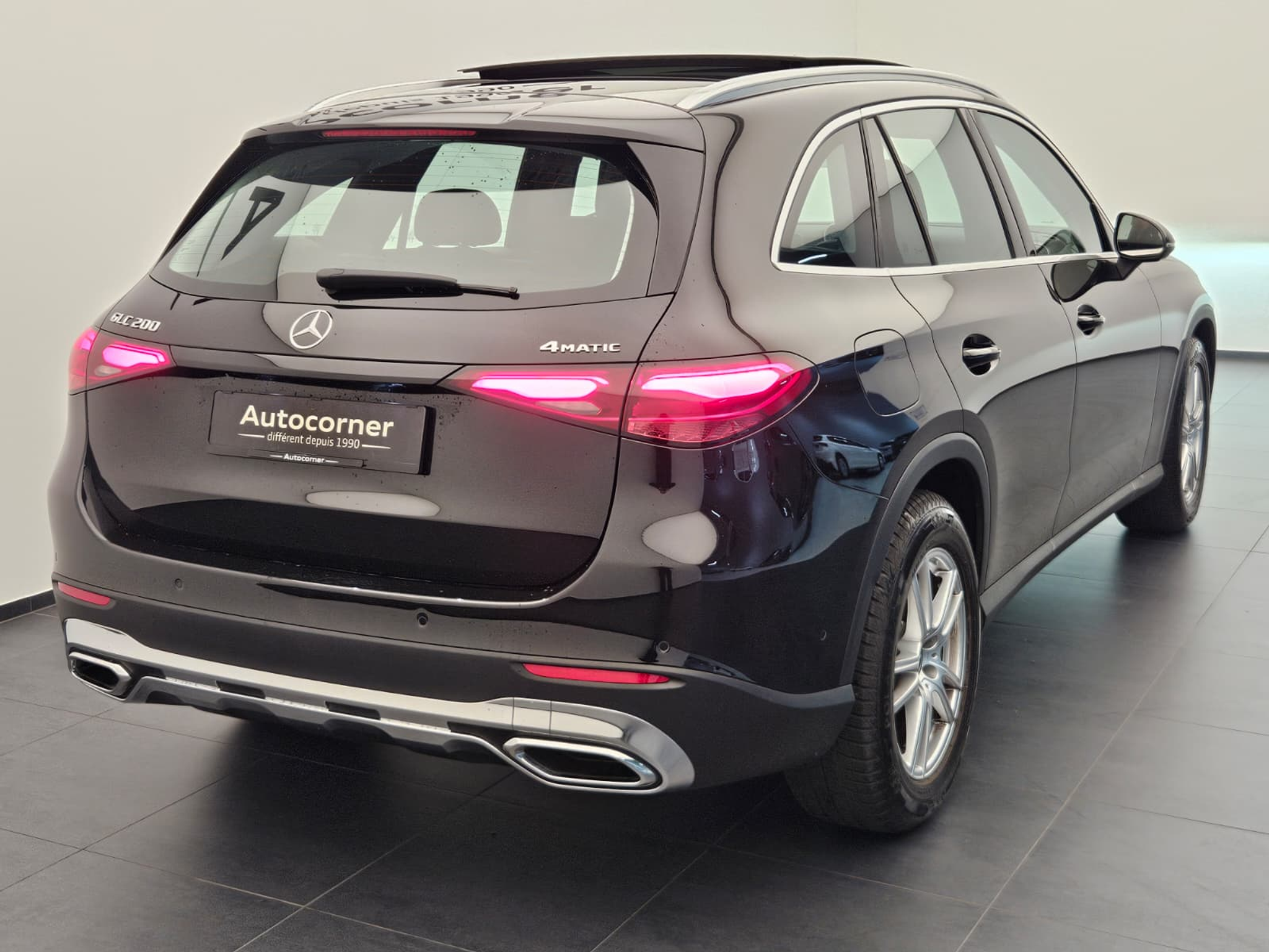 listing desktop thumbnail image 6