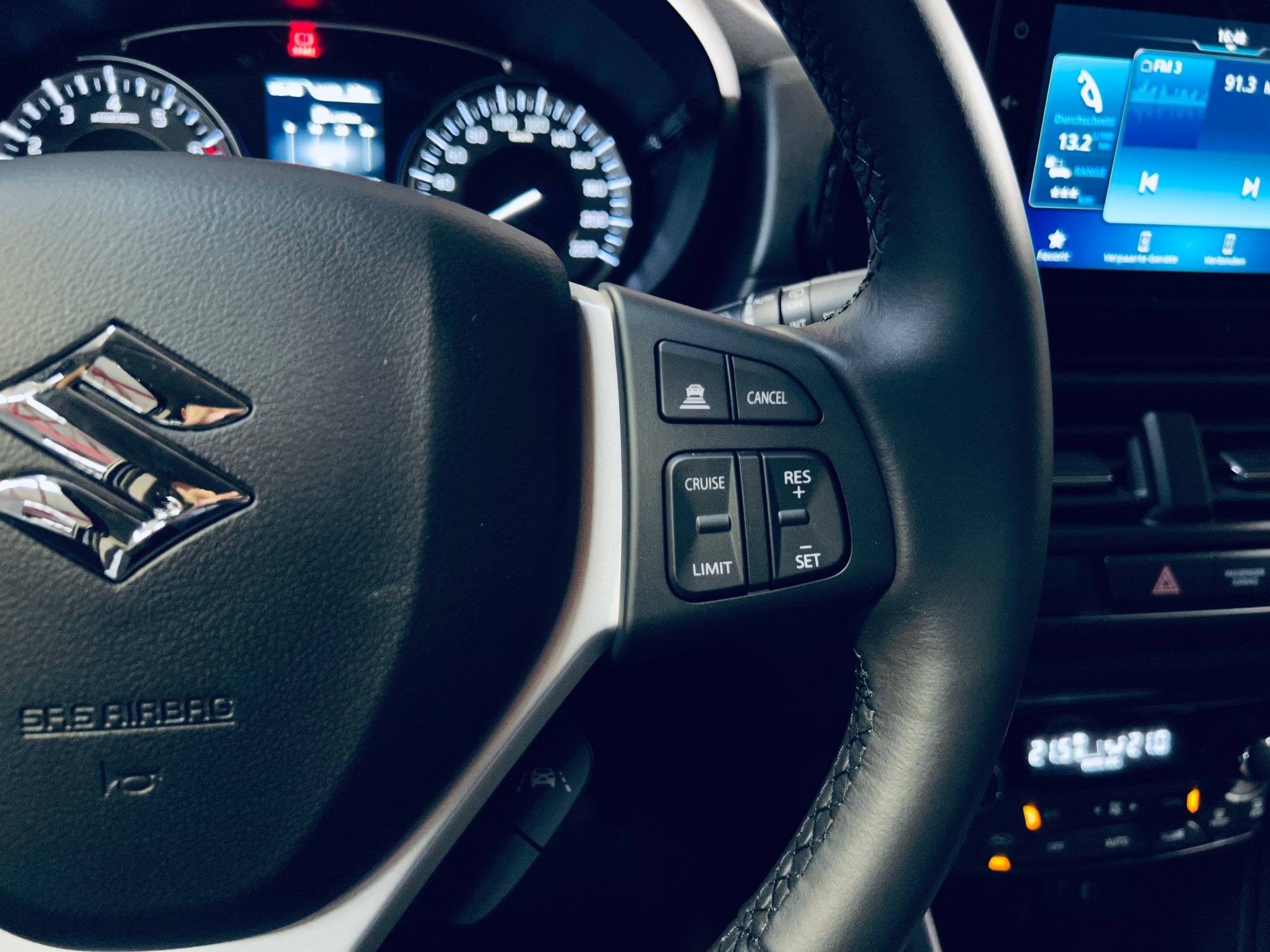 listing desktop thumbnail image 23