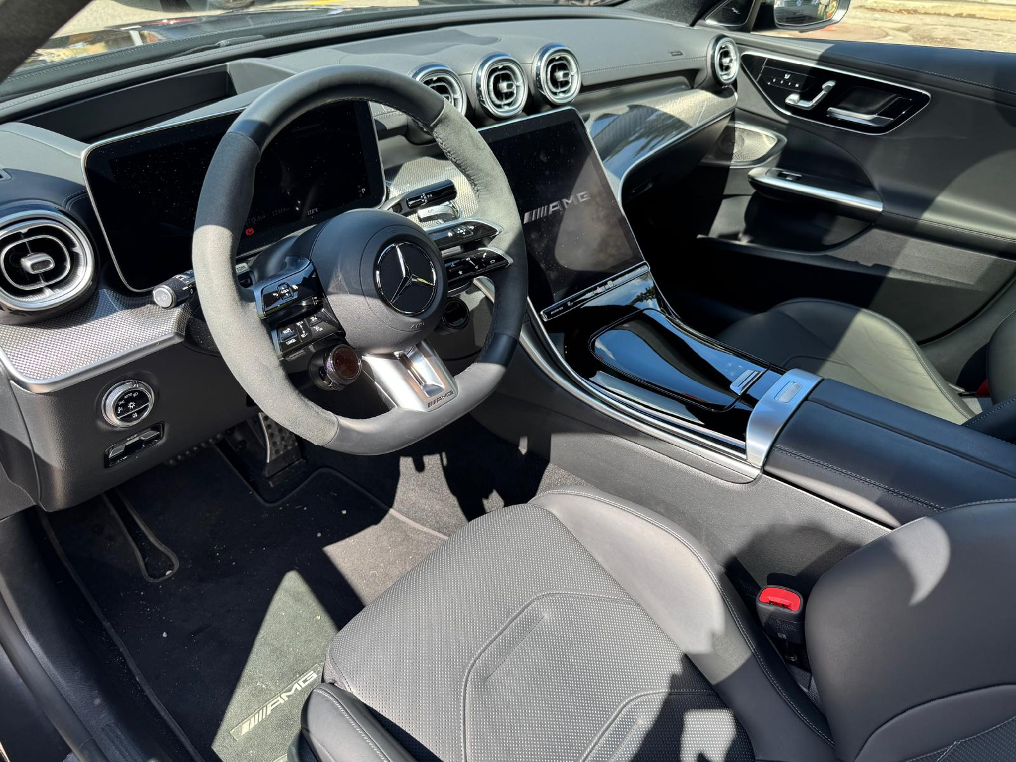 listing desktop thumbnail image 11