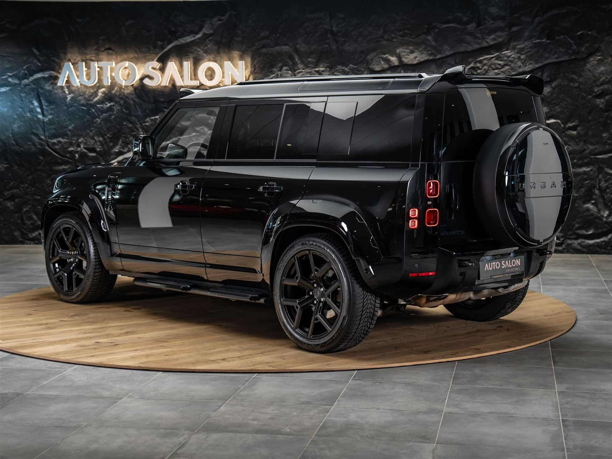 listing desktop thumbnail image 2