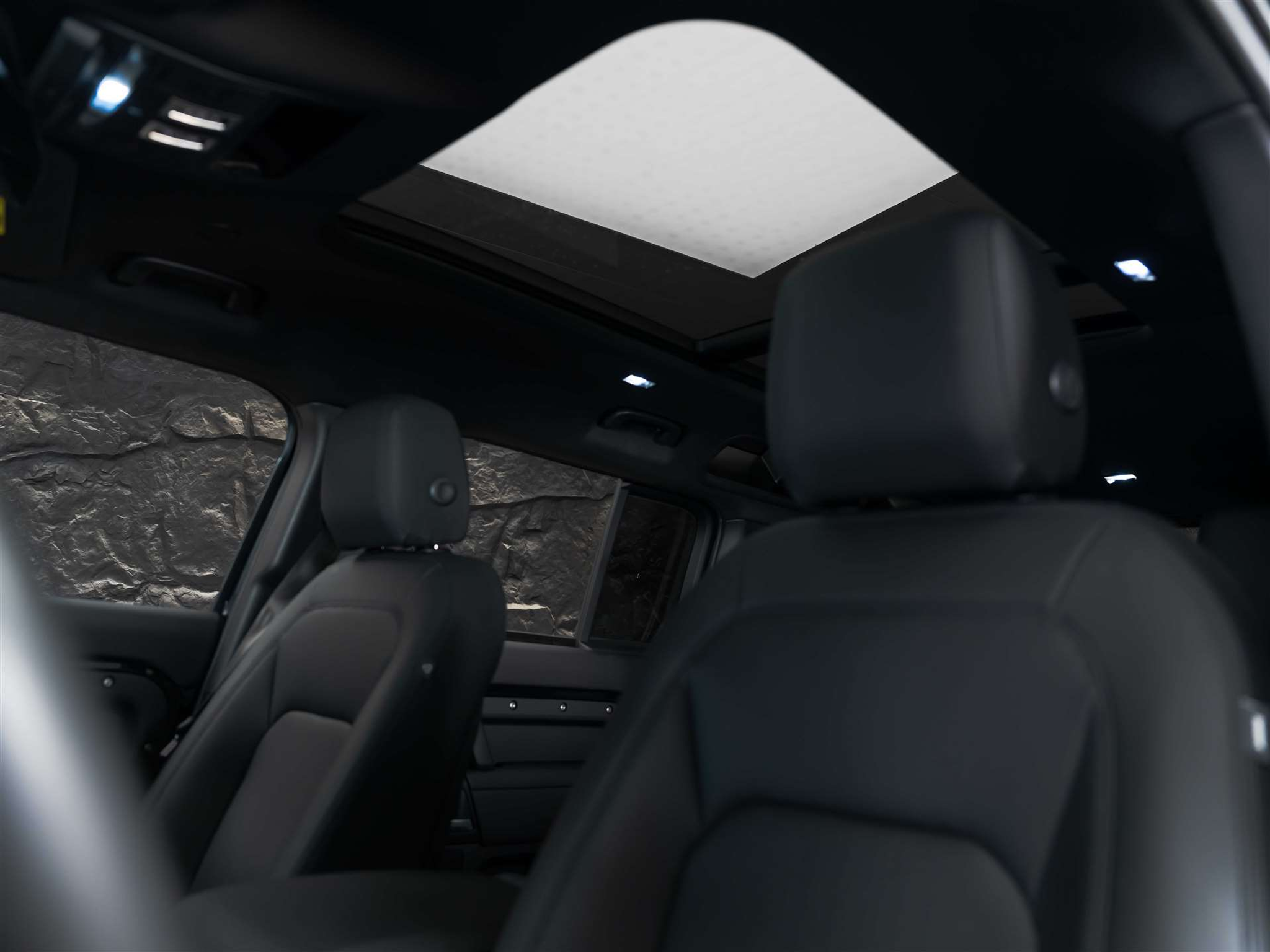 listing desktop thumbnail image 12