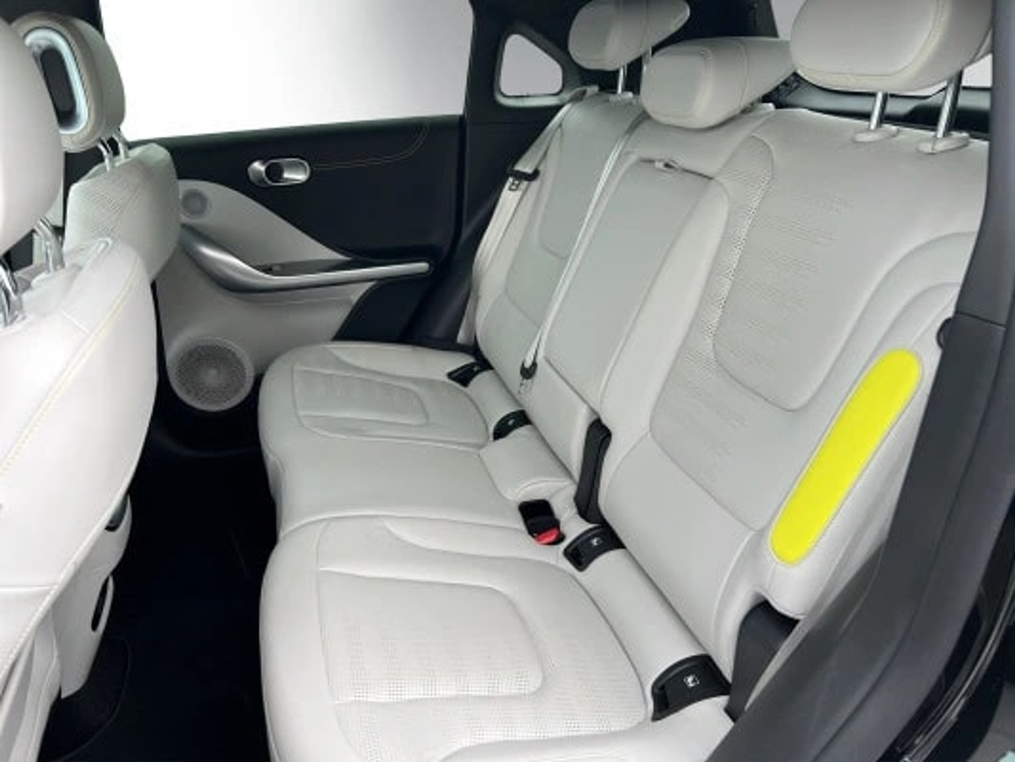 listing desktop thumbnail image 10