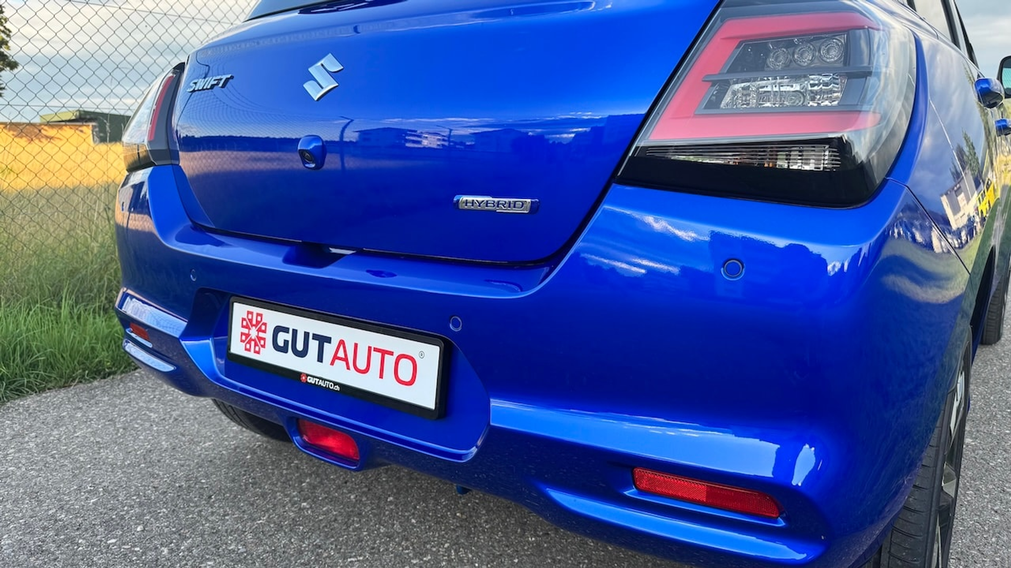 listing desktop thumbnail image 10