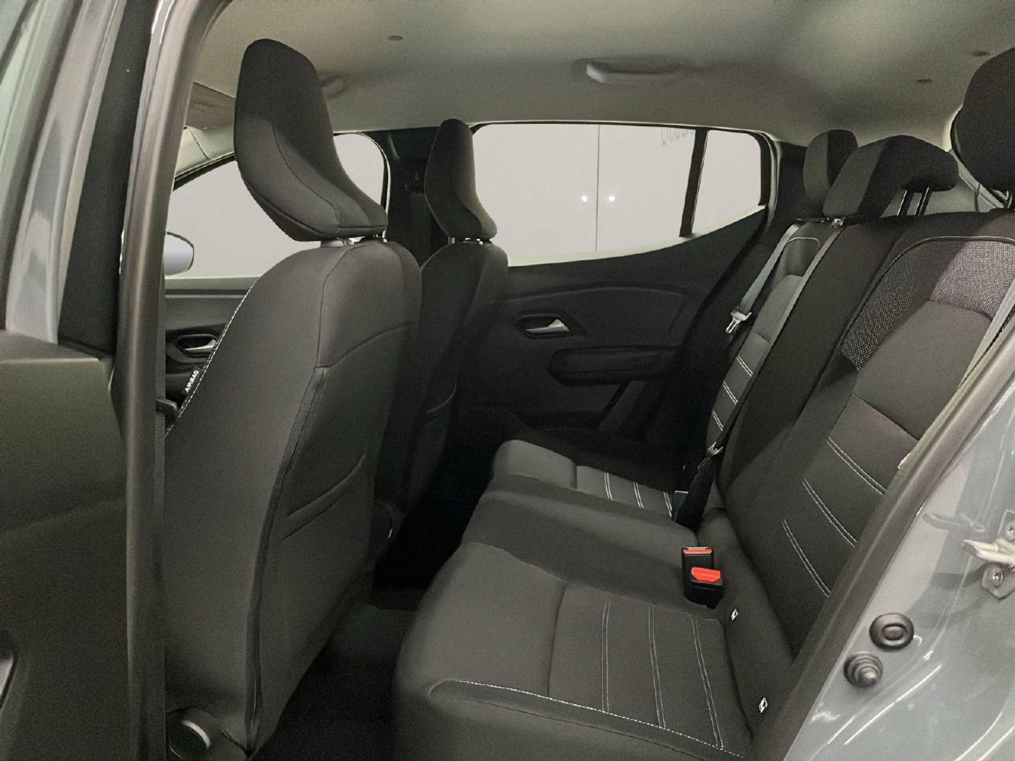 listing desktop thumbnail image 10