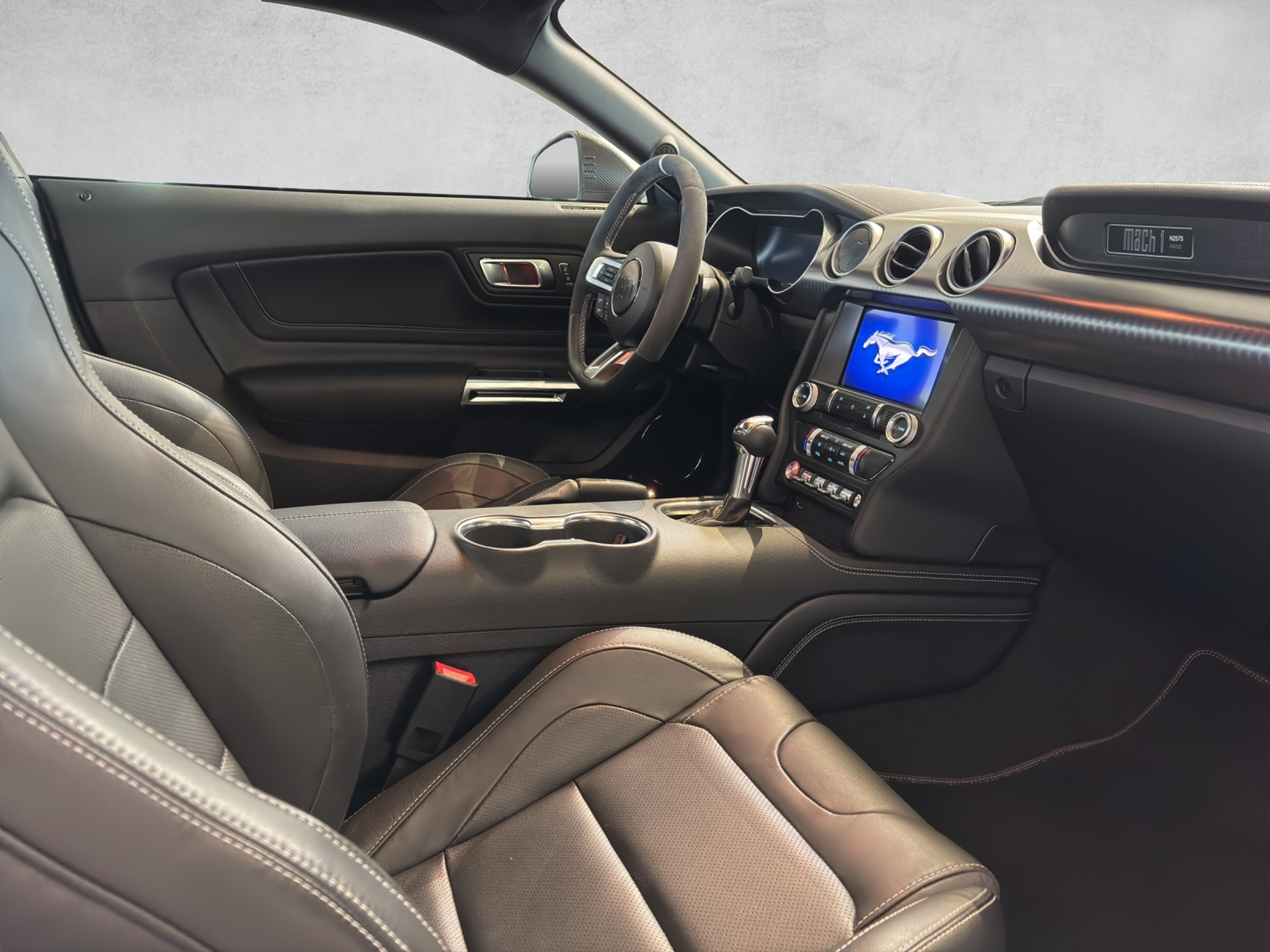 listing desktop thumbnail image 7