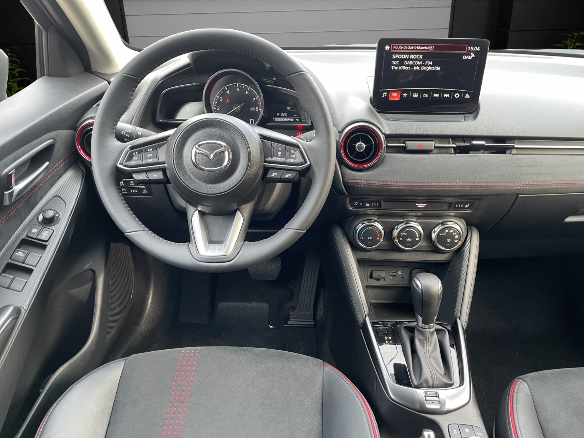 listing desktop thumbnail image 10