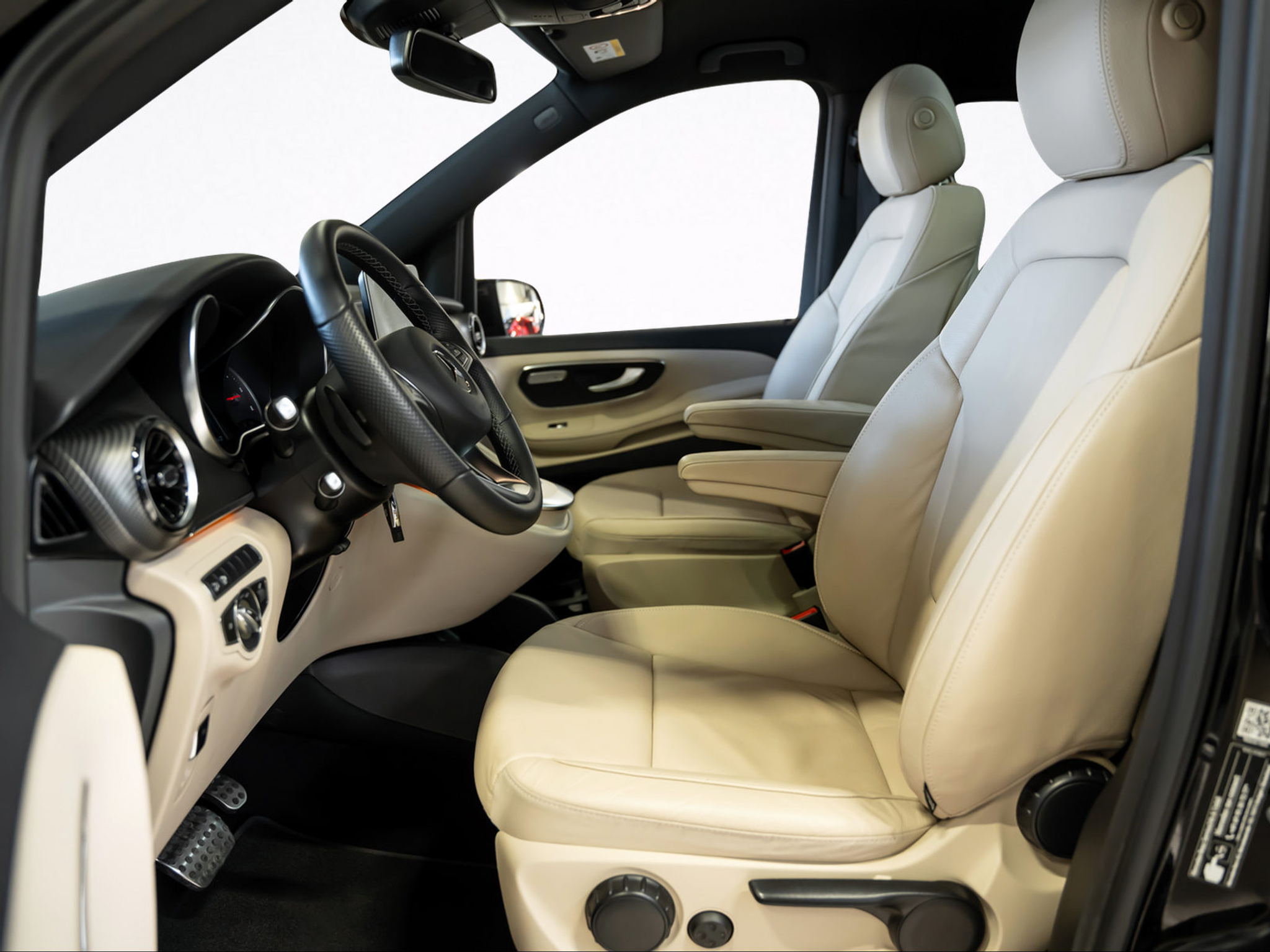 listing desktop thumbnail image 12