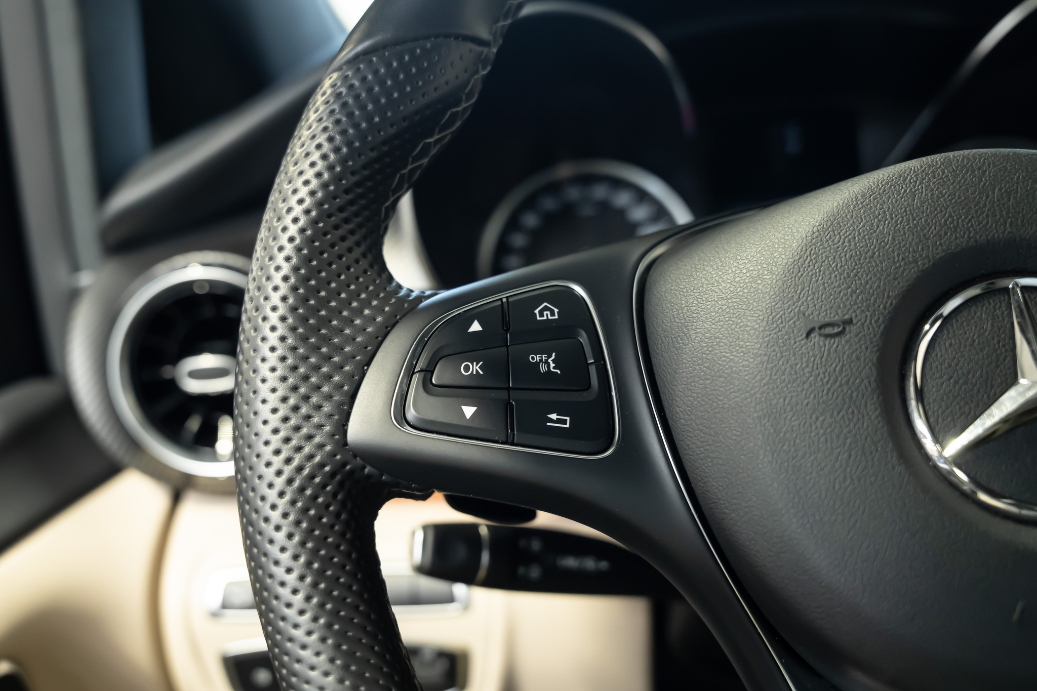 listing desktop thumbnail image 23