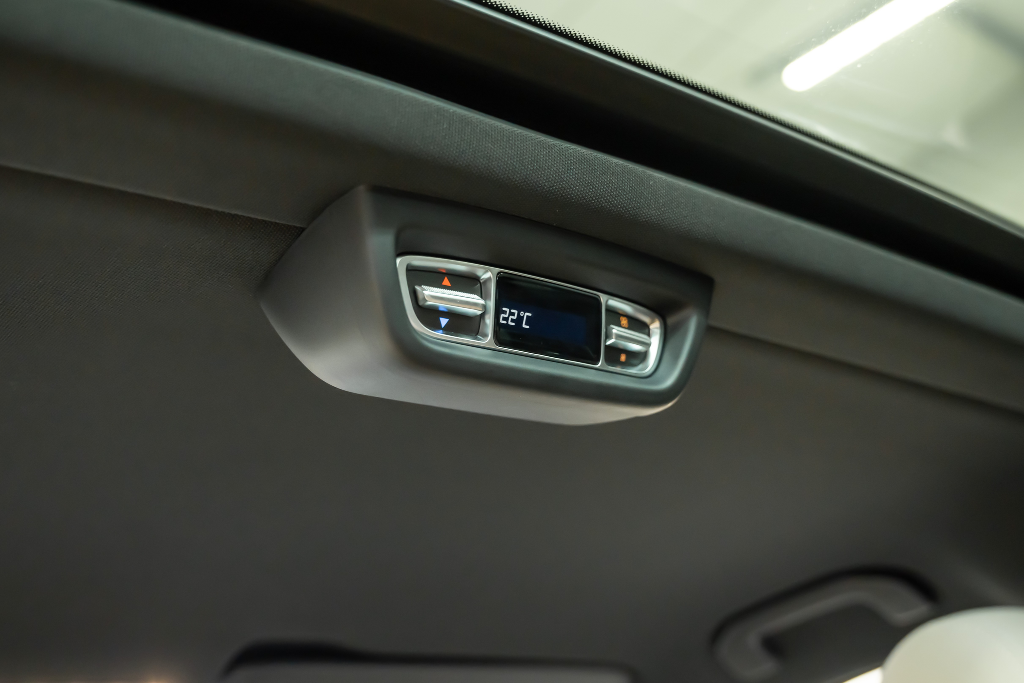 listing desktop thumbnail image 30