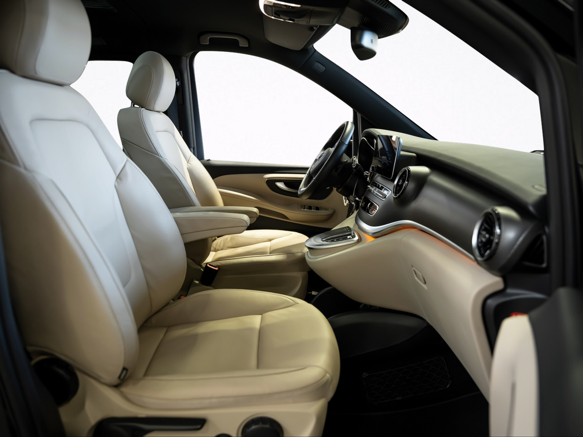 listing desktop thumbnail image 18