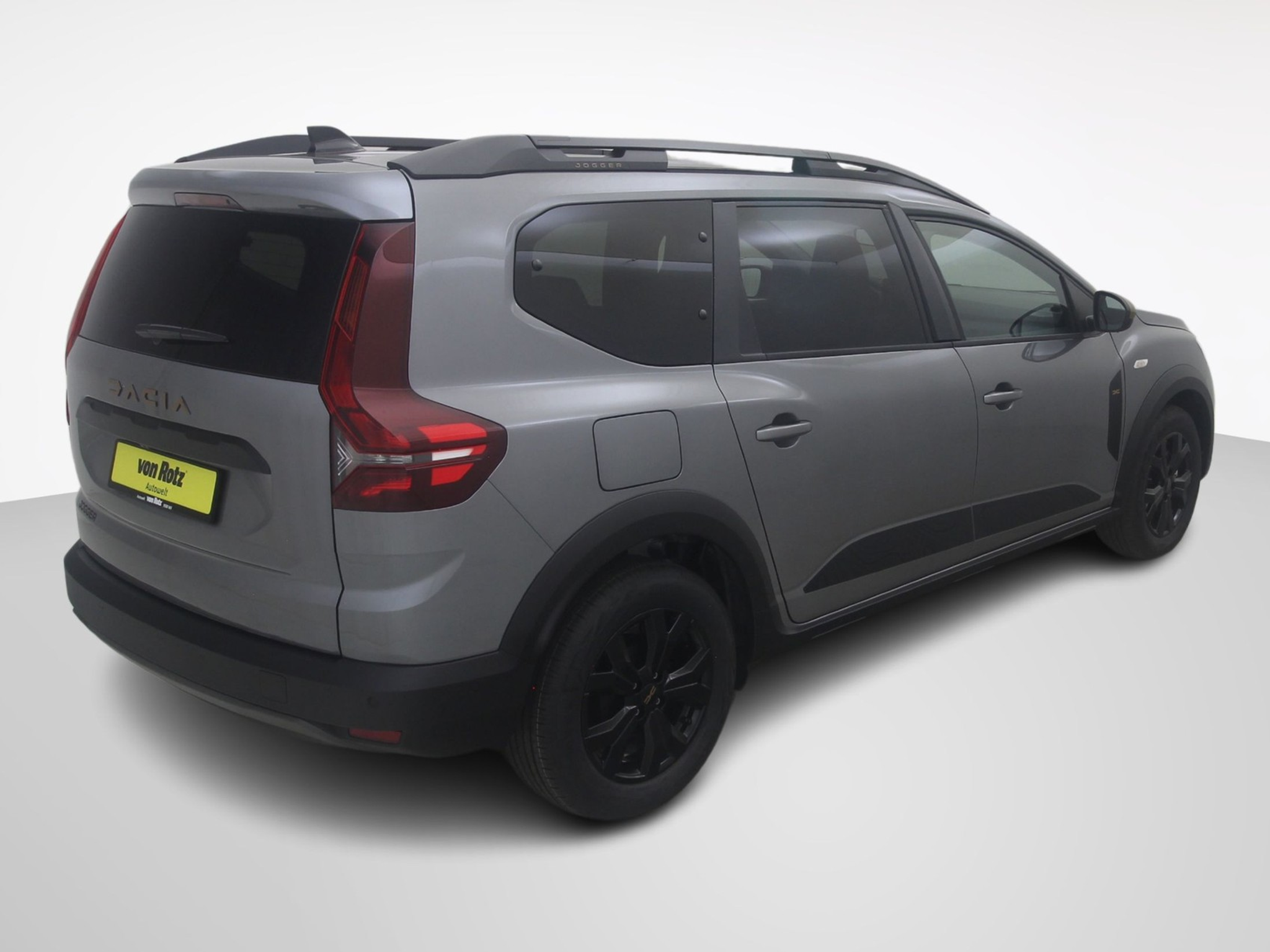 listing desktop thumbnail image 5