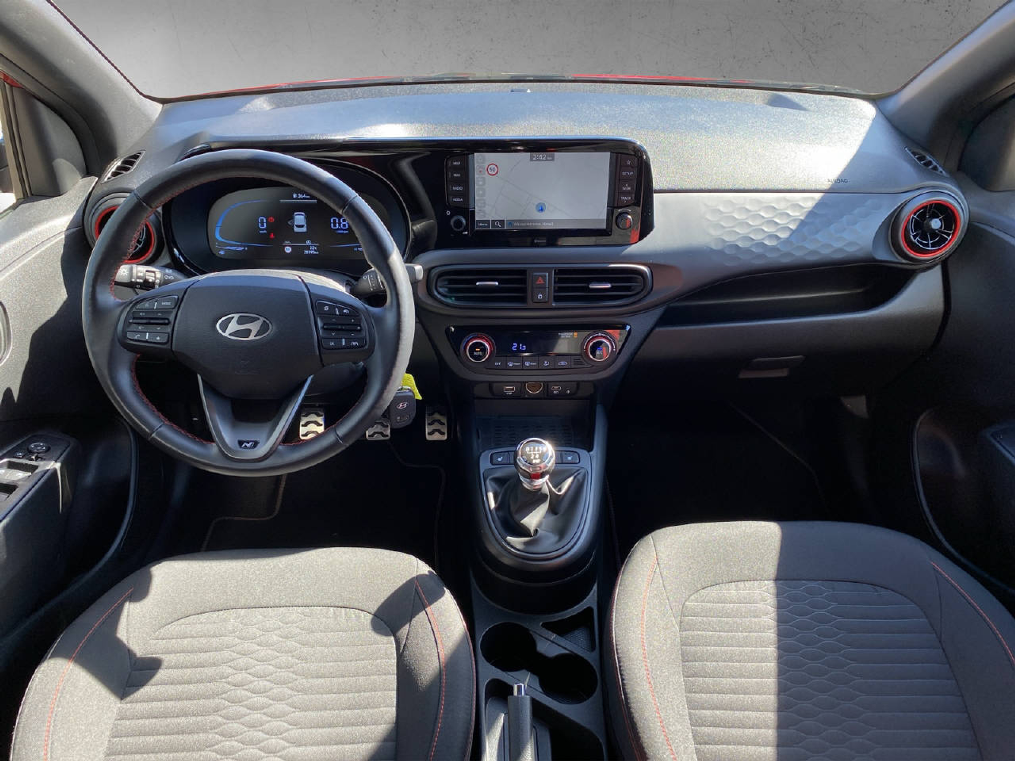 listing desktop thumbnail image 9