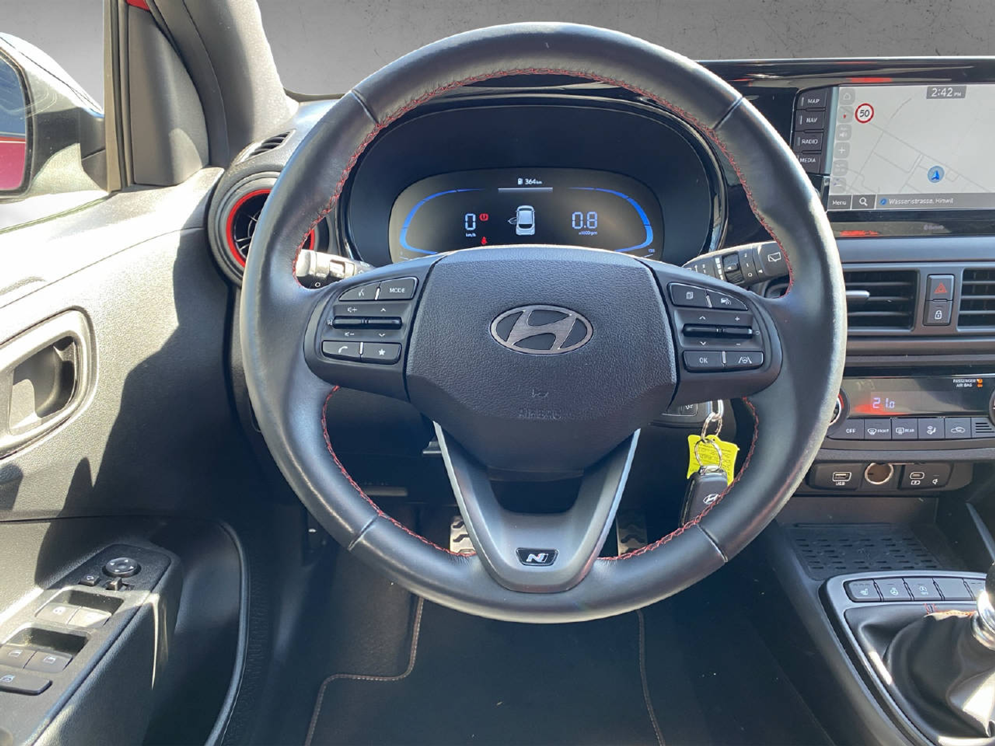 listing desktop thumbnail image 8