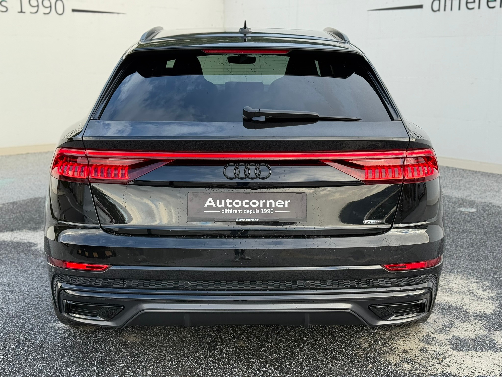 listing desktop thumbnail image 1