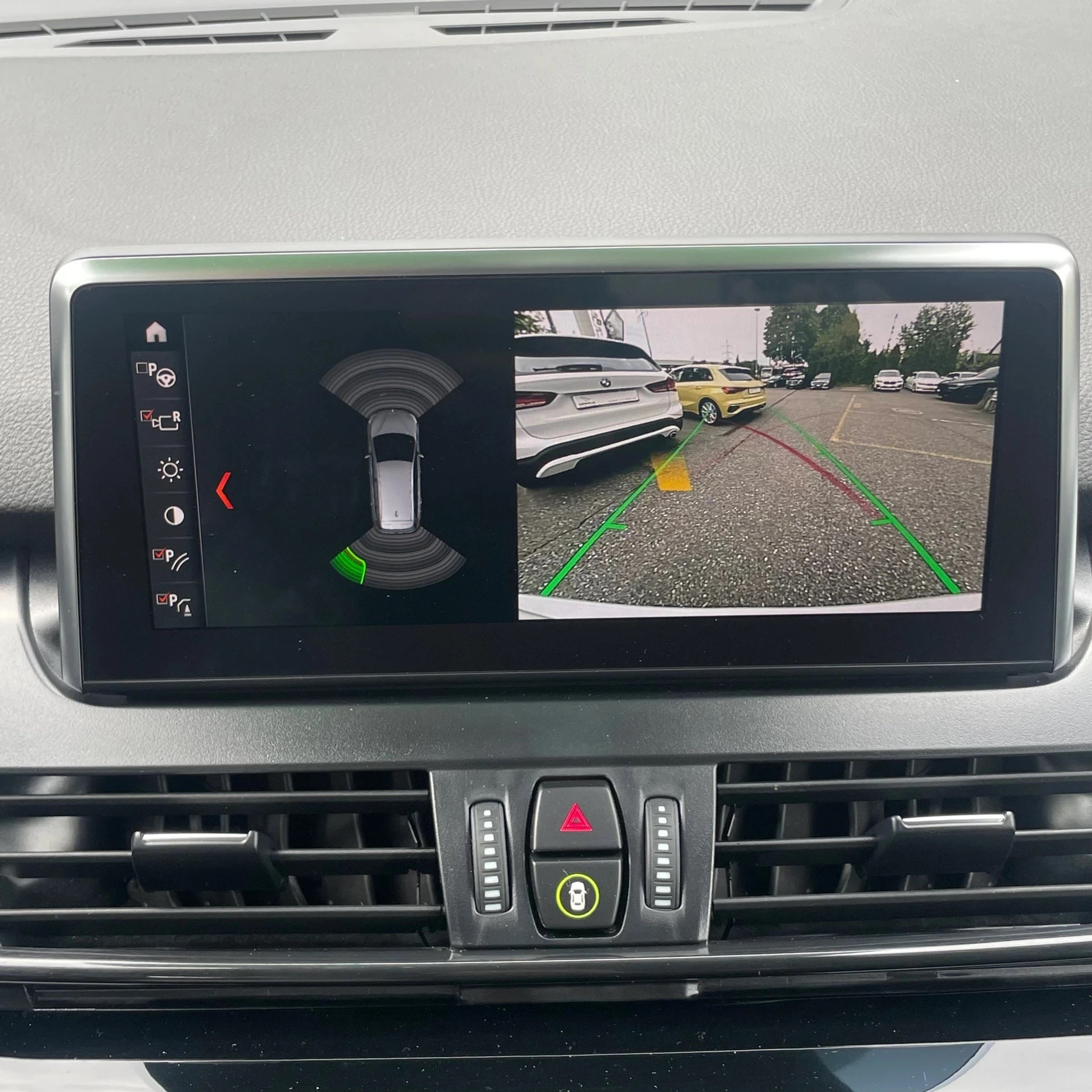 listing desktop thumbnail image 18