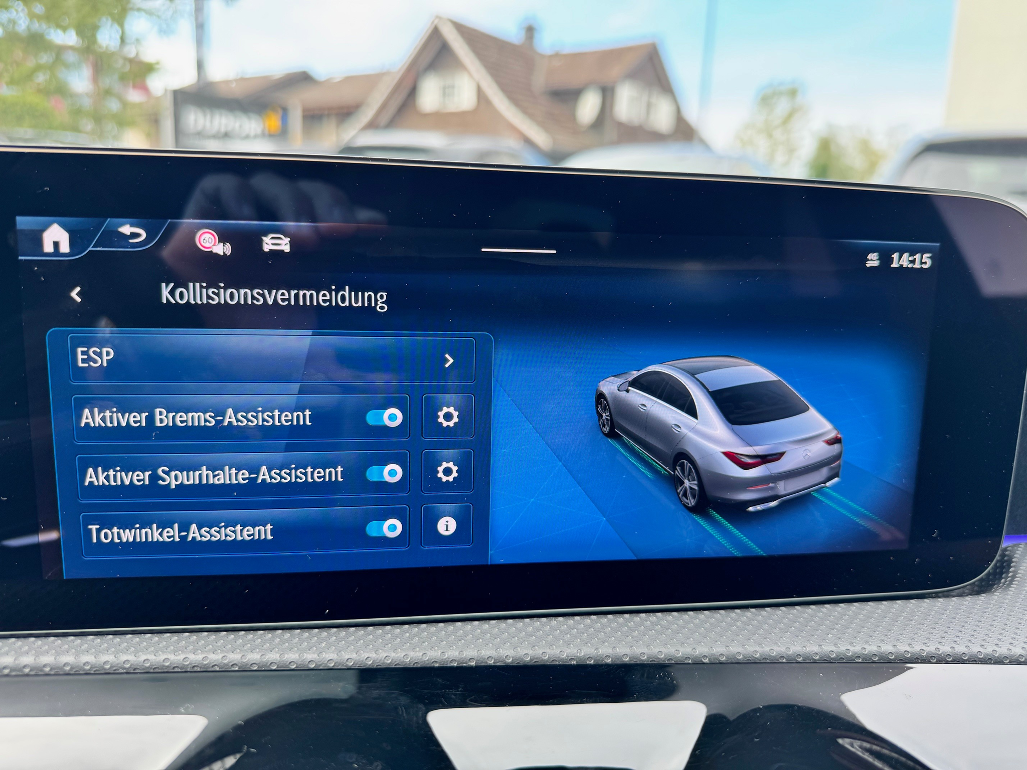 listing desktop thumbnail image 12