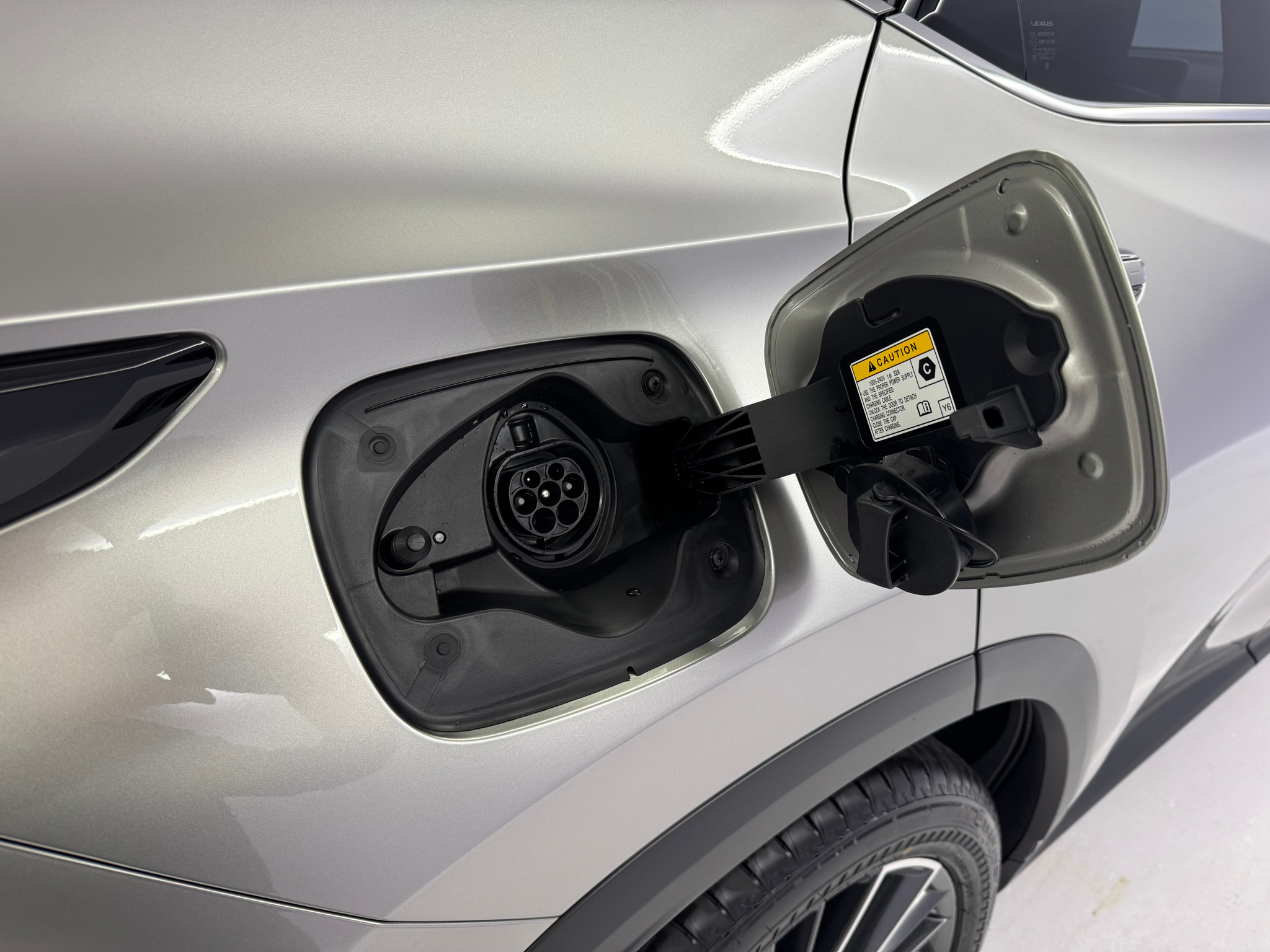 listing desktop thumbnail image 17