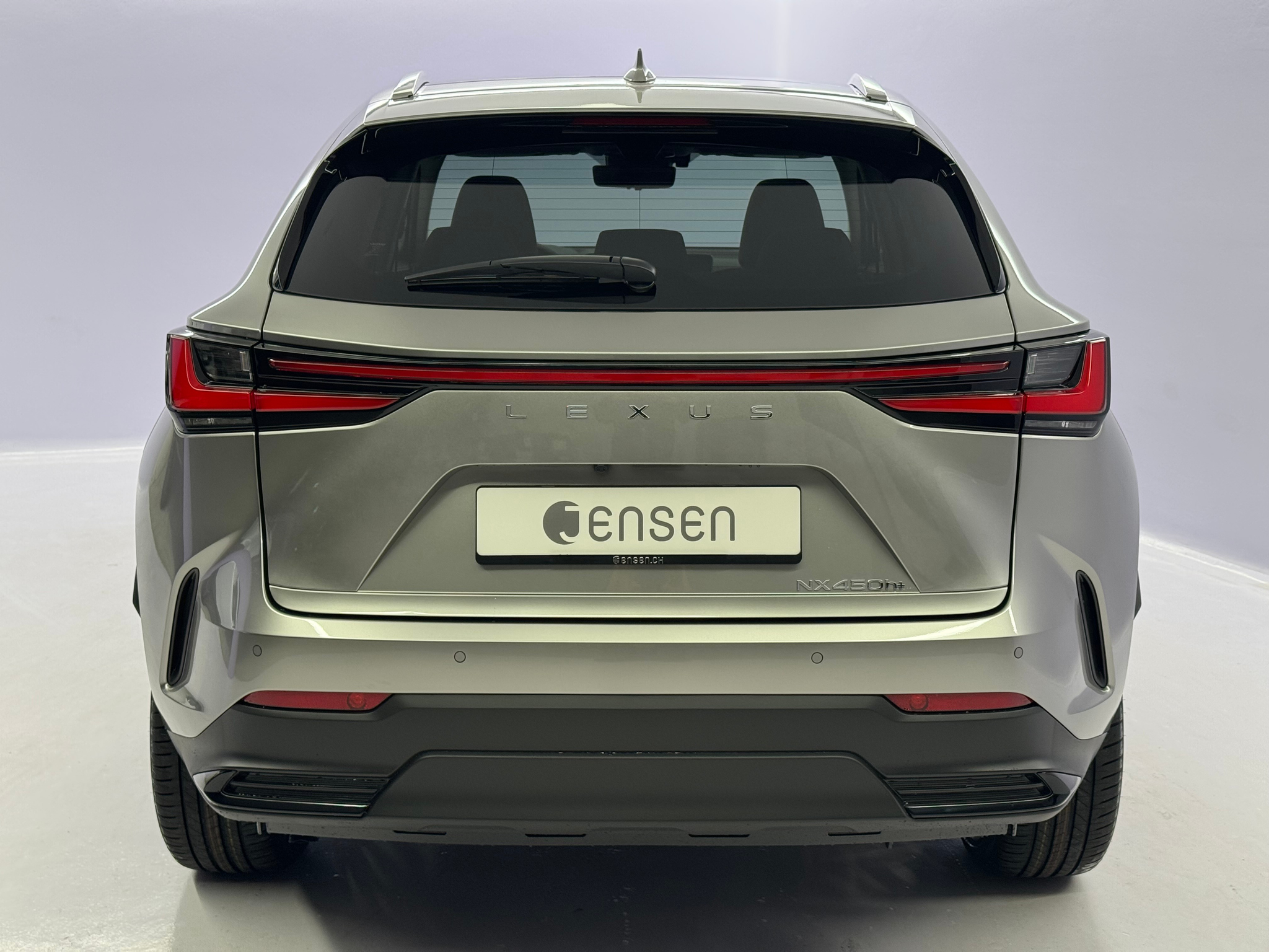 listing desktop thumbnail image 3