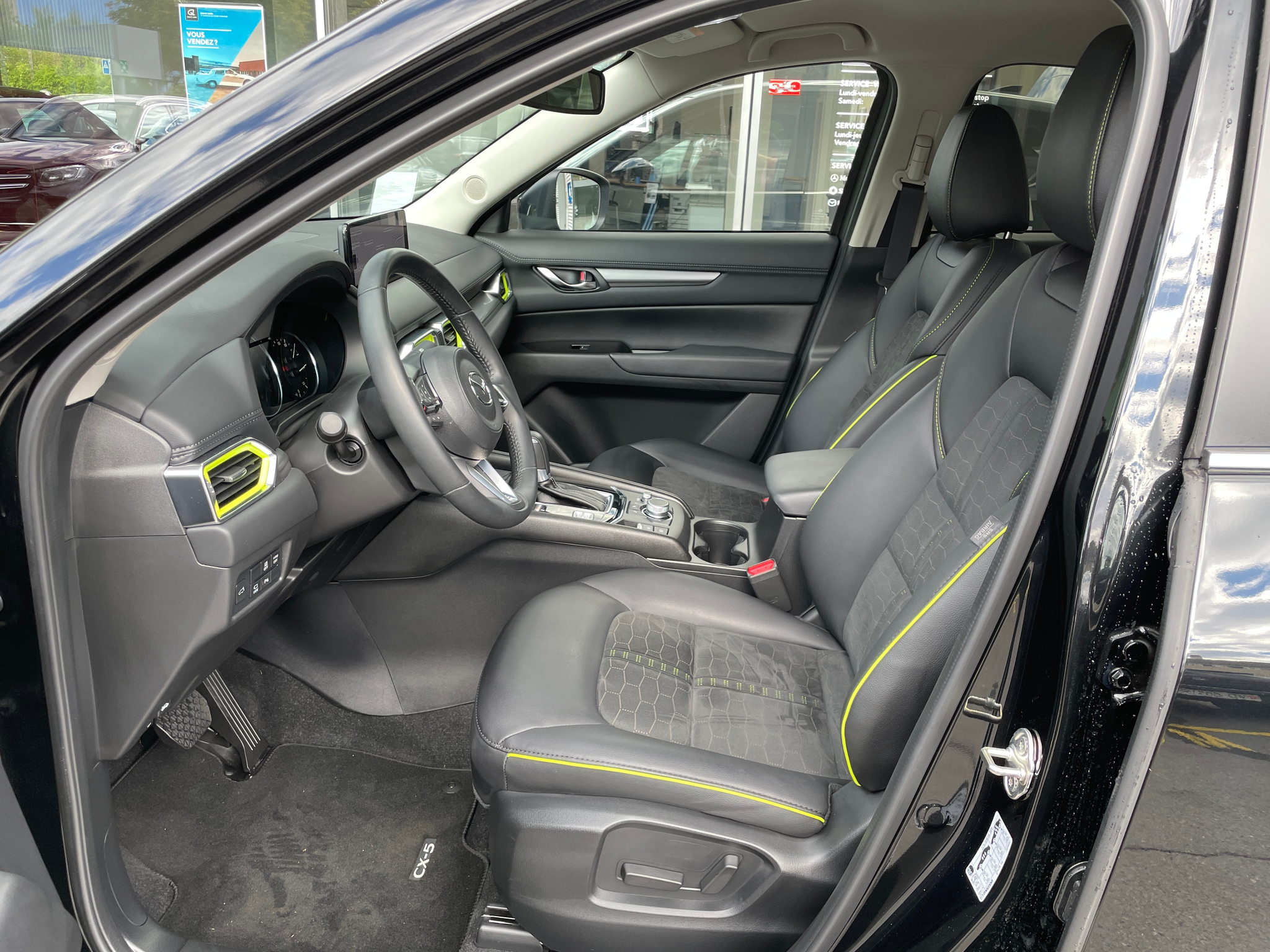 listing desktop thumbnail image 6