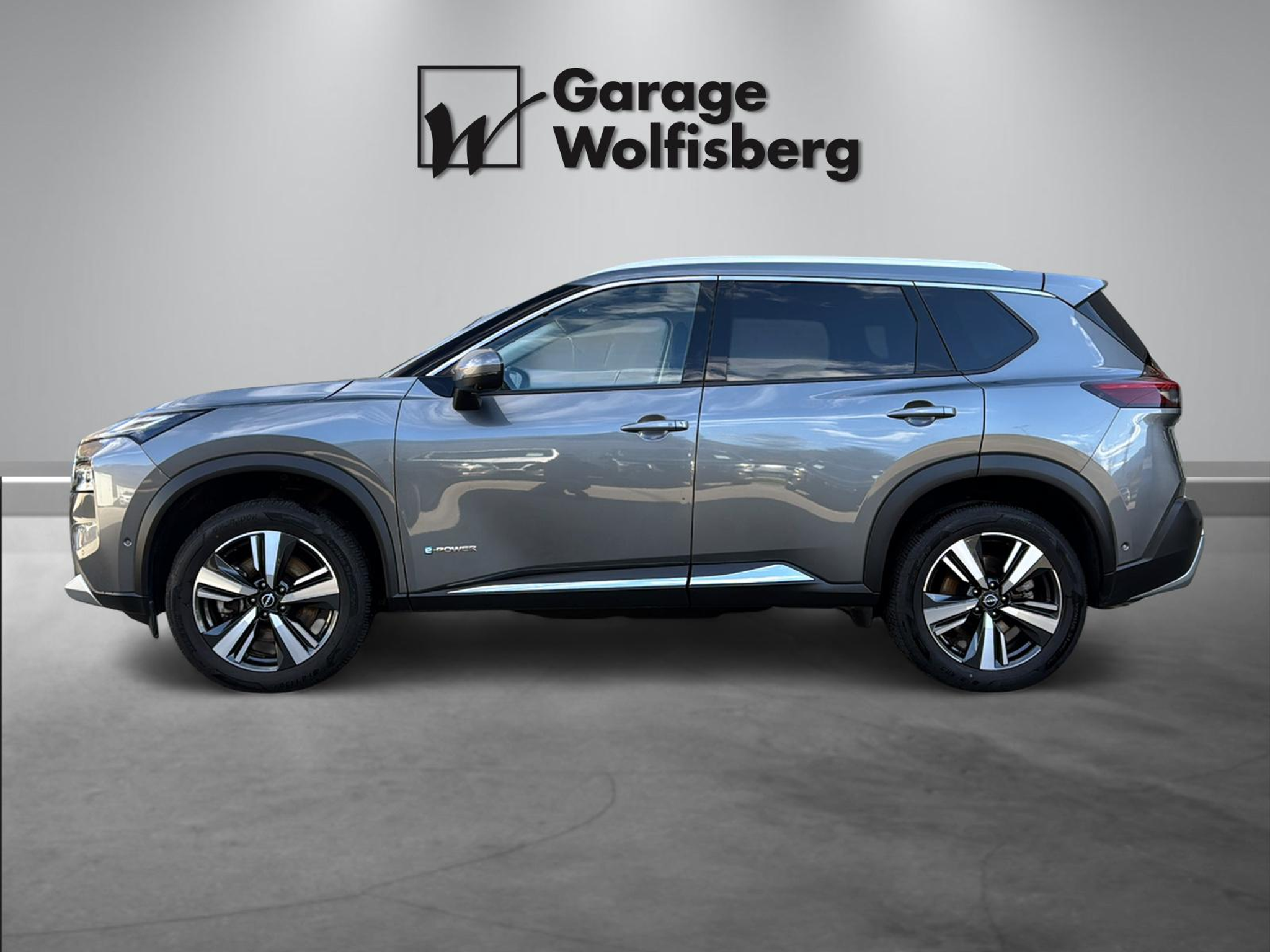 listing desktop thumbnail image 2