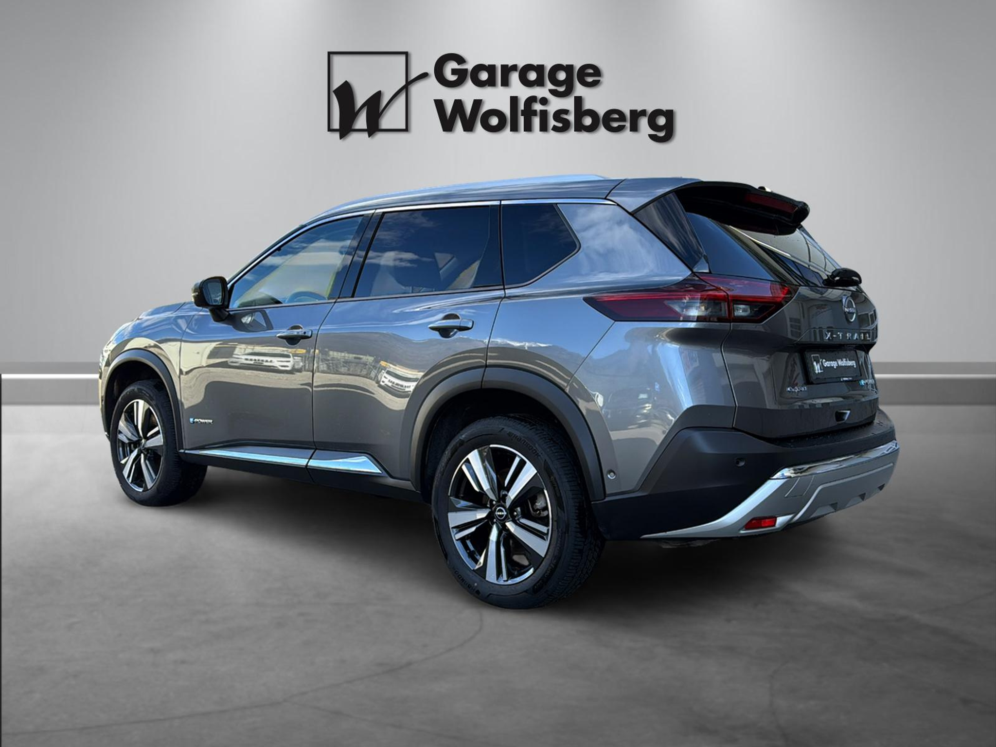 listing desktop thumbnail image 3