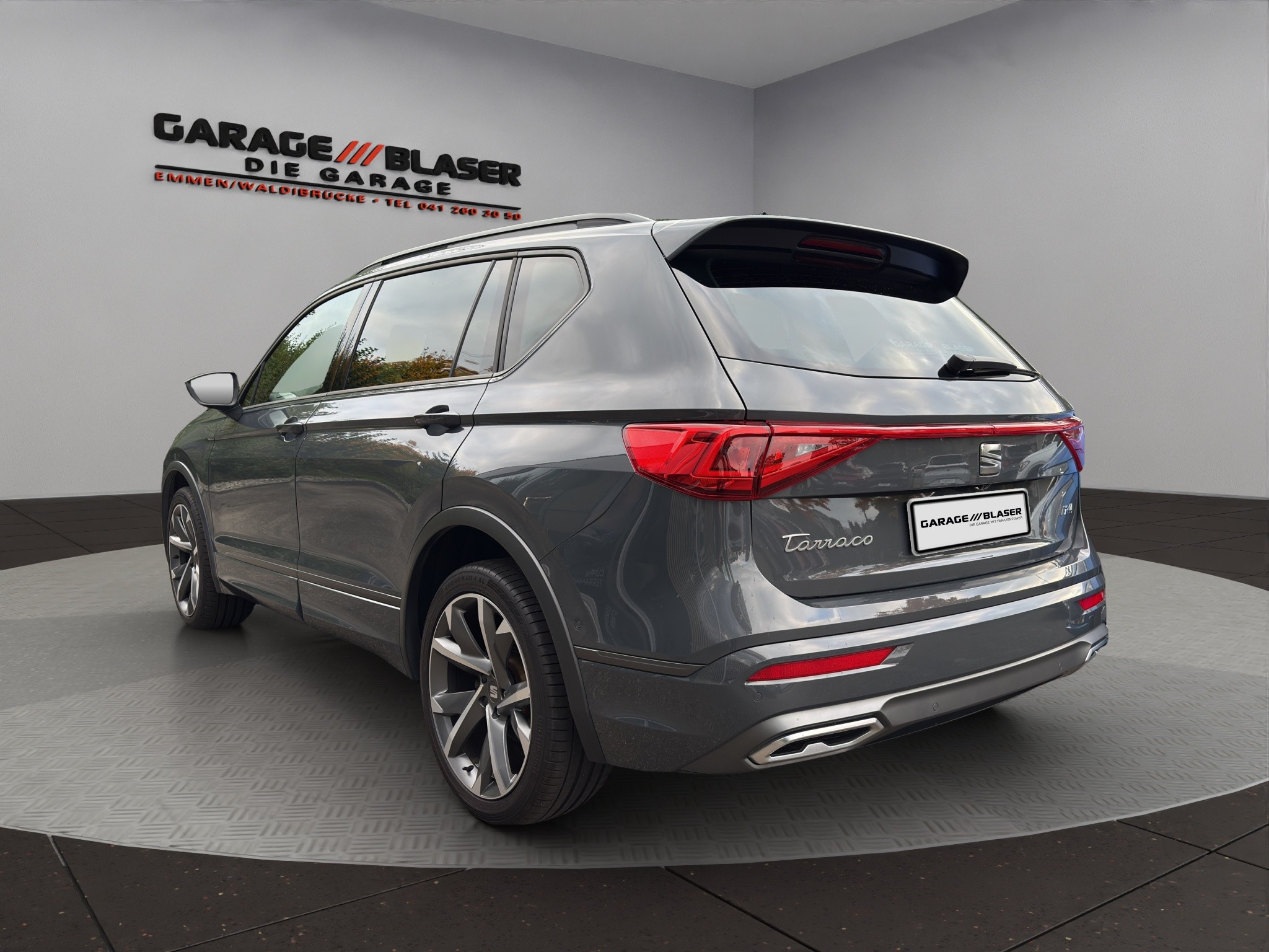 listing desktop thumbnail image 2