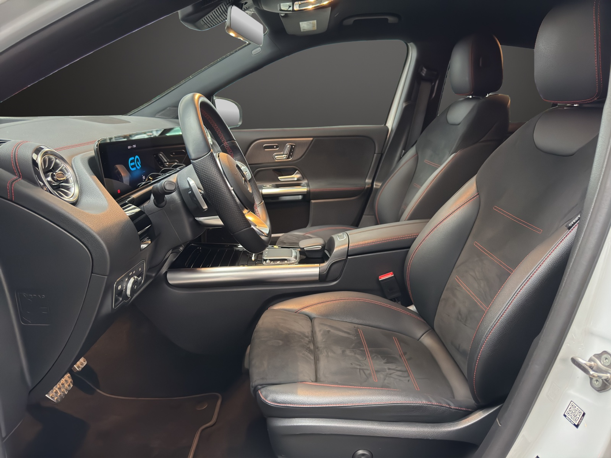 listing desktop thumbnail image 9