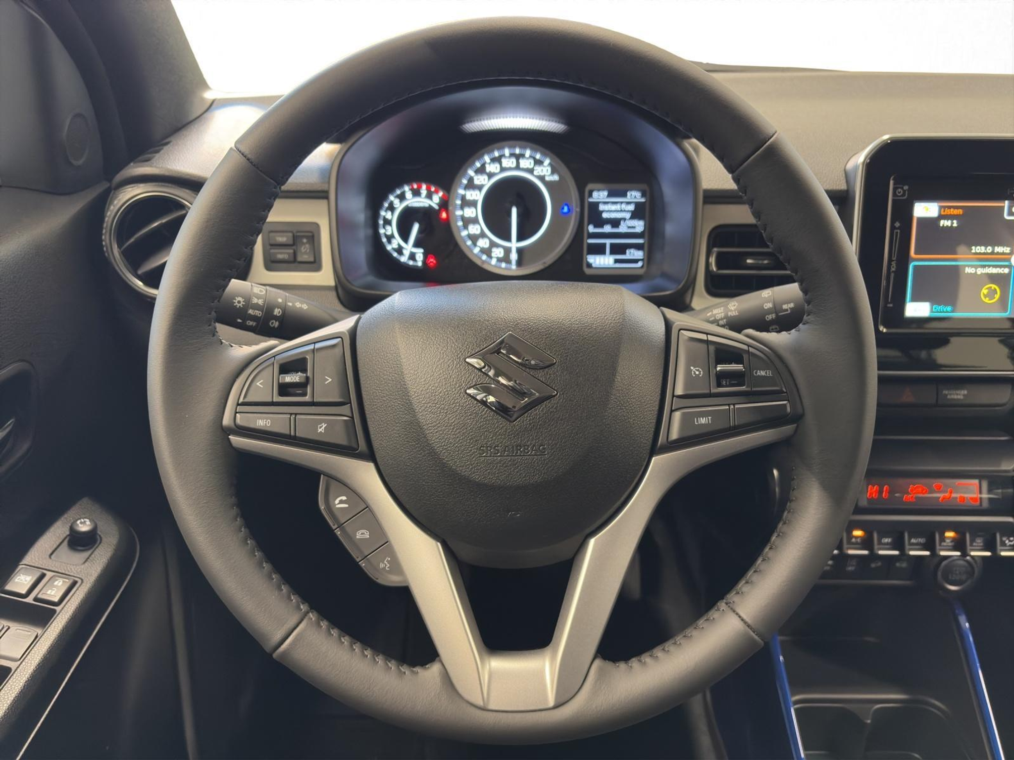 listing desktop thumbnail image 31