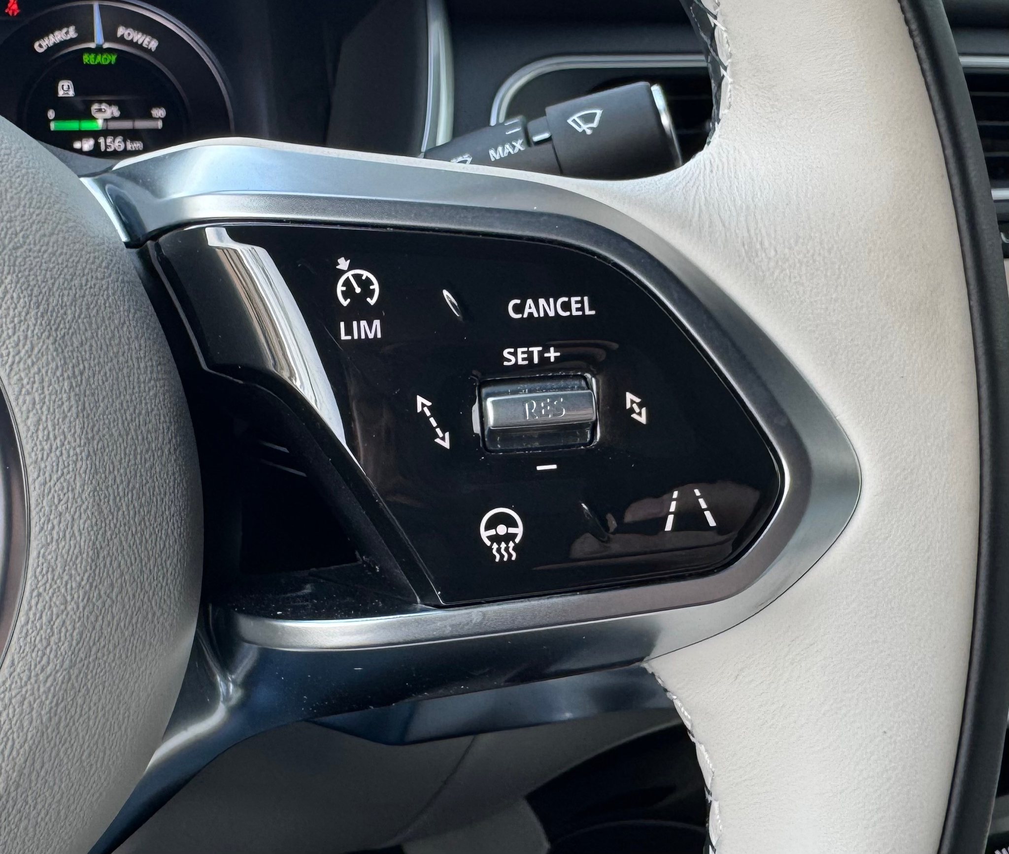 listing desktop thumbnail image 14