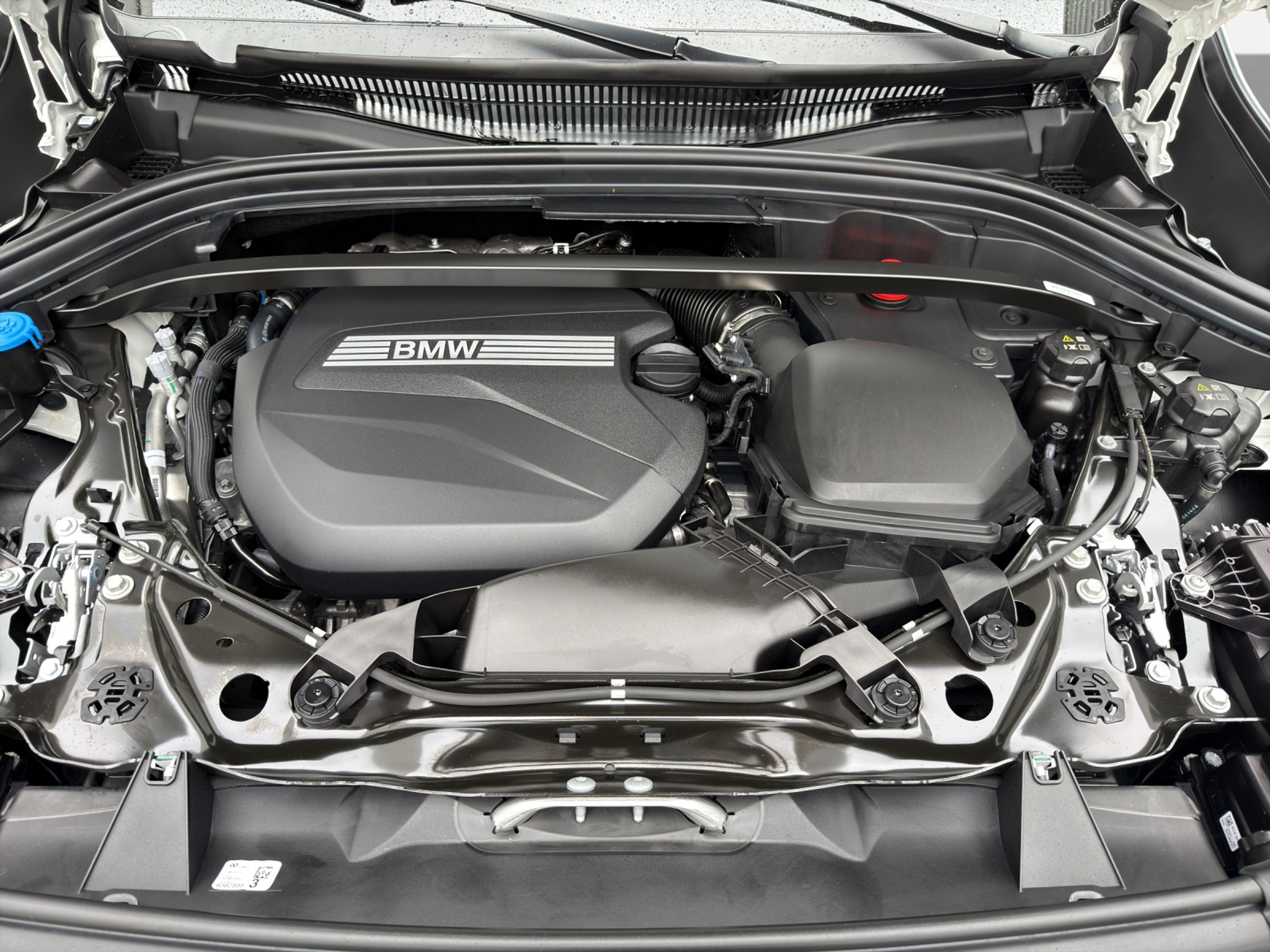 listing desktop thumbnail image 9