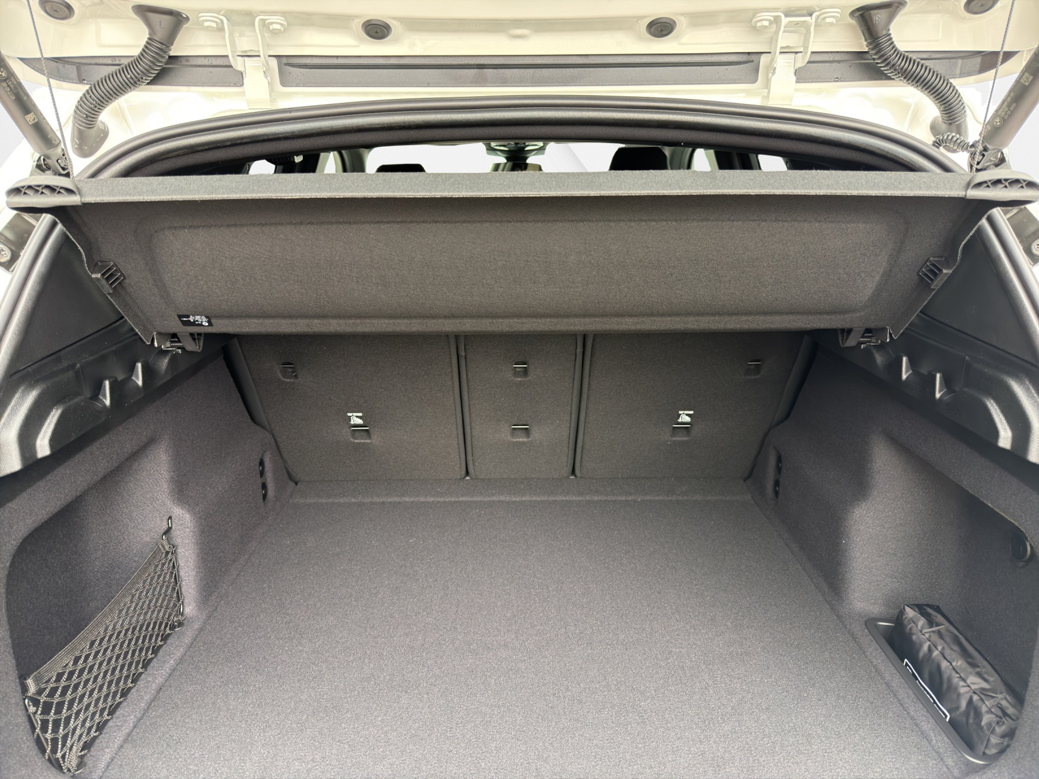 listing desktop thumbnail image 8