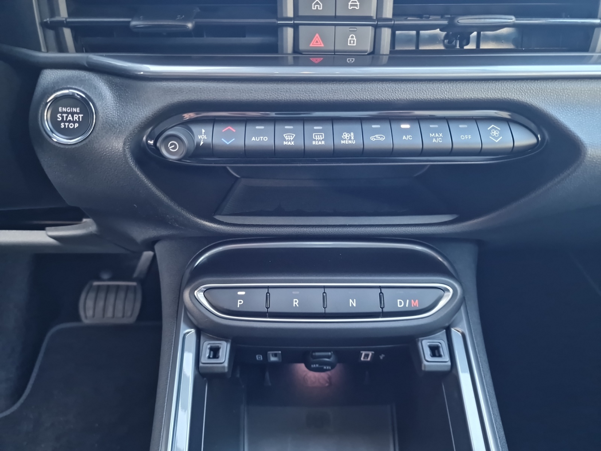 listing desktop thumbnail image 17