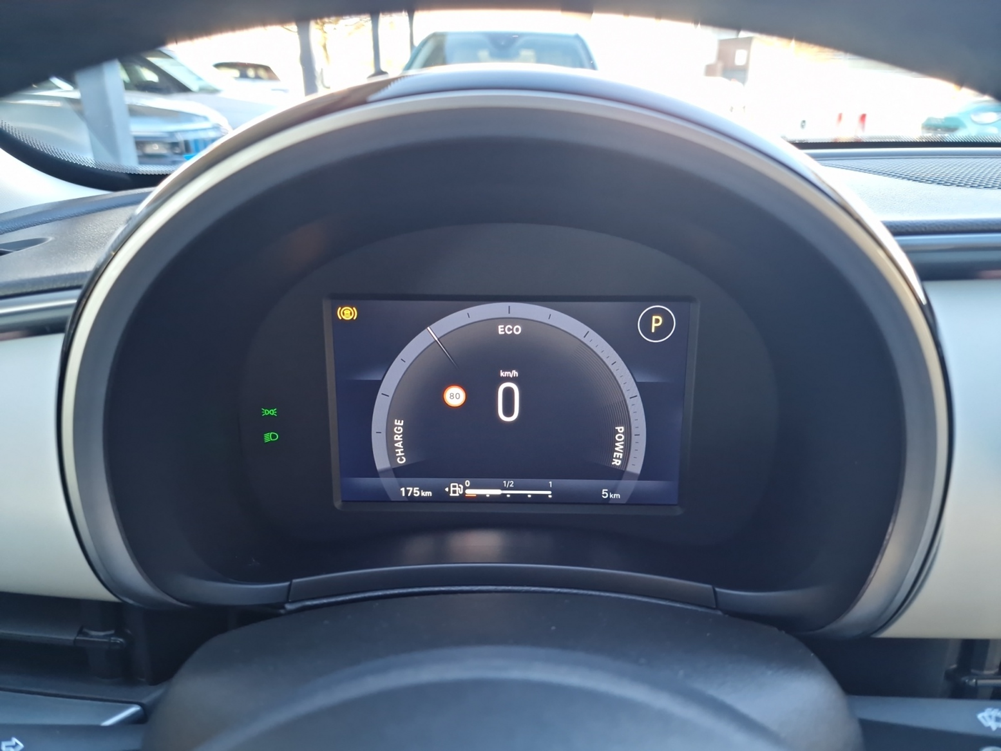 listing desktop thumbnail image 12