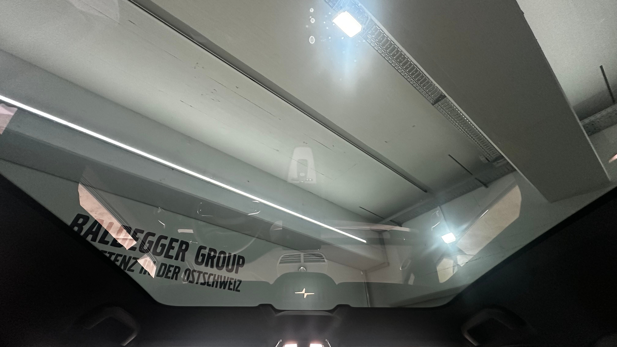 listing desktop thumbnail image 9