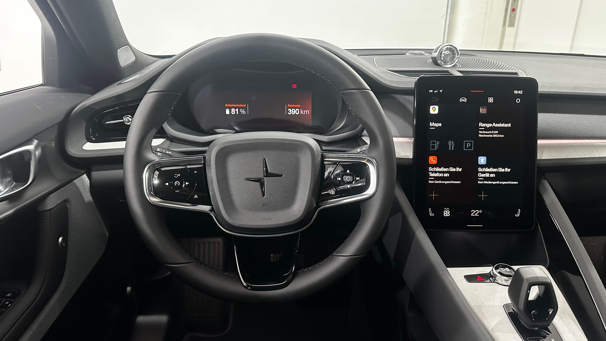 listing desktop thumbnail image 12