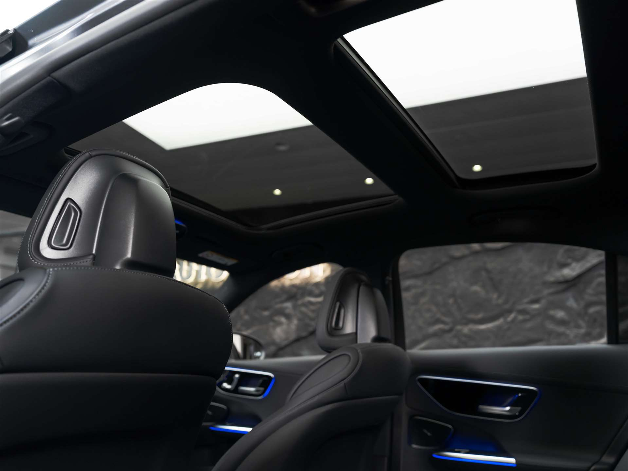 listing desktop thumbnail image 13