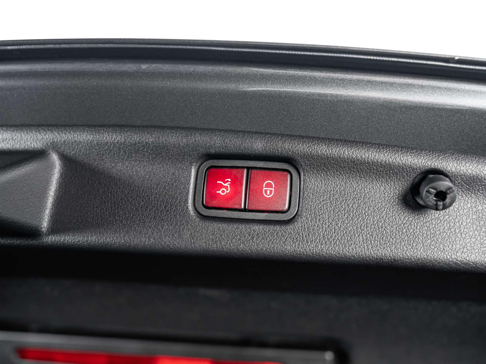 listing desktop thumbnail image 48