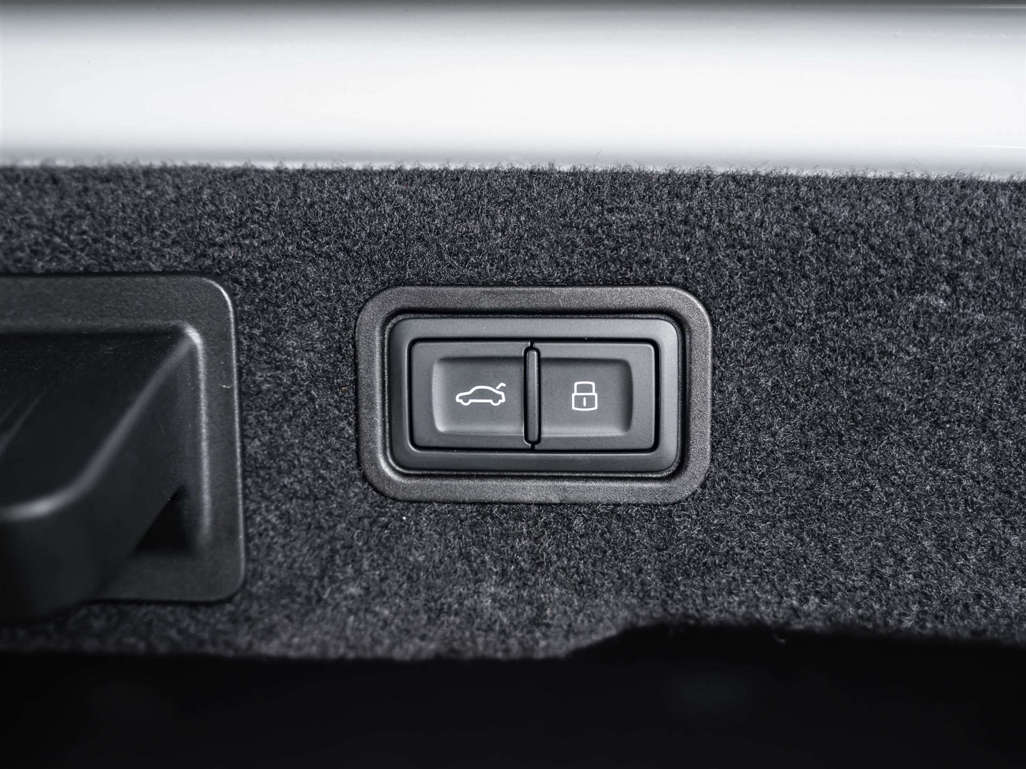 listing desktop thumbnail image 51