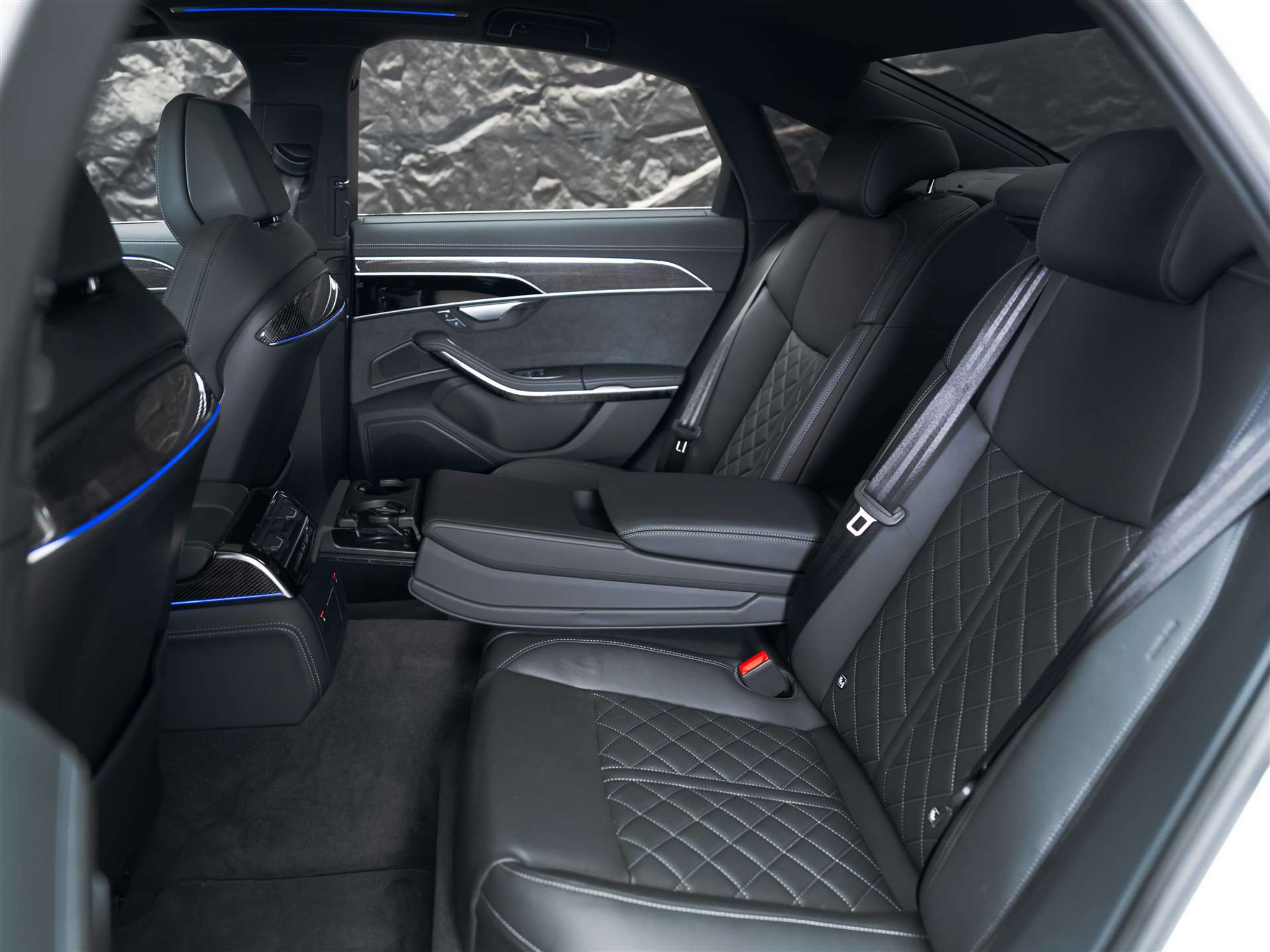 listing desktop thumbnail image 15