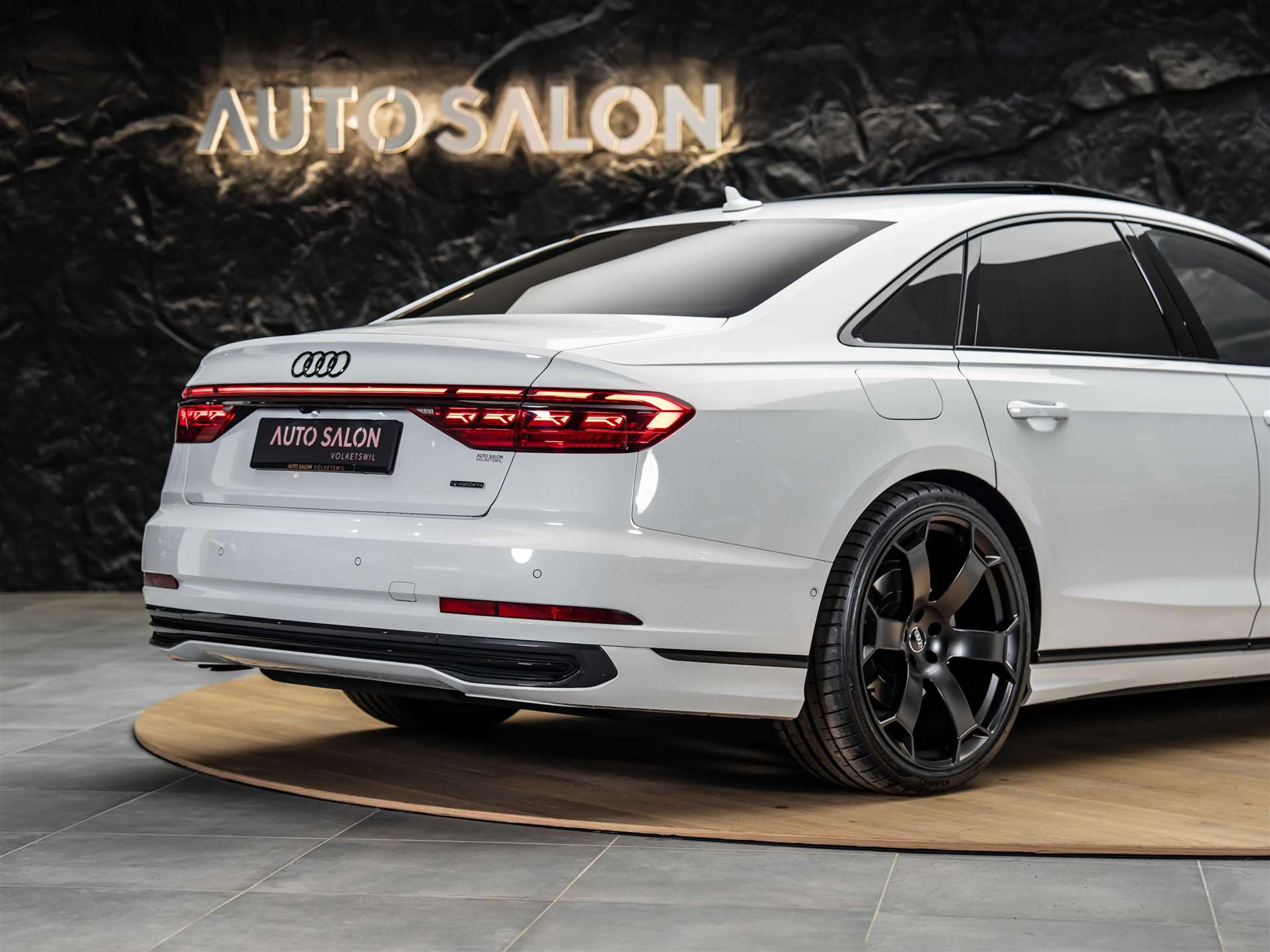 listing desktop thumbnail image 23