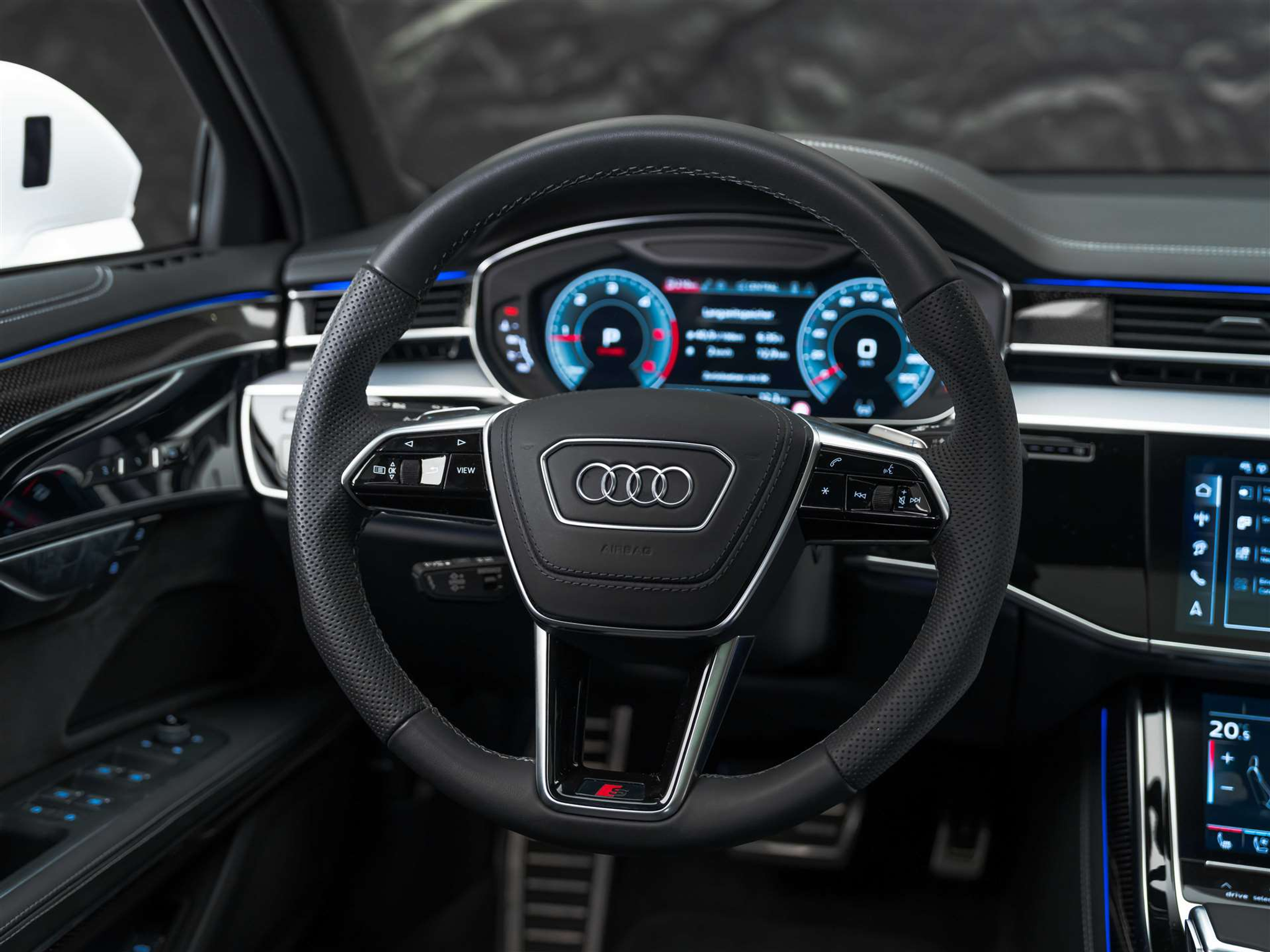 listing desktop thumbnail image 33